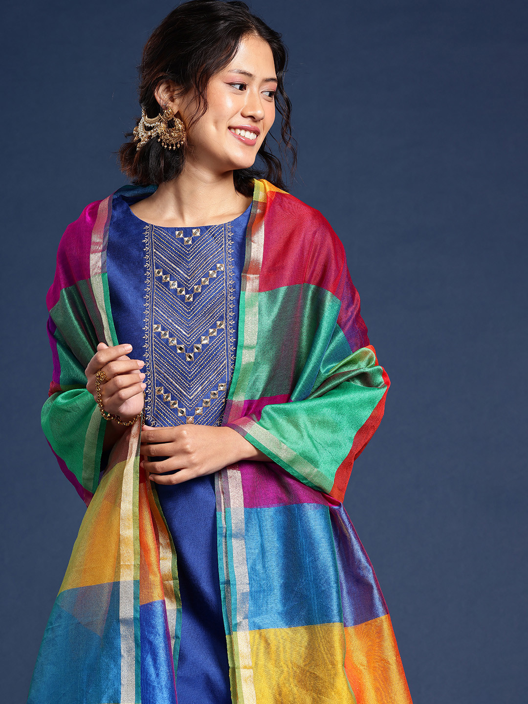 Taavi Checked Woven Design Legacy Dupatta