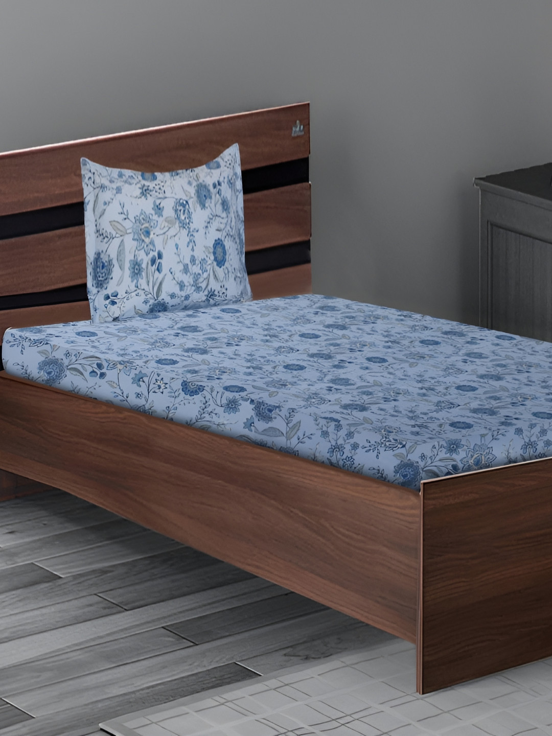 Stylista Magnolia Blue Floral Cotton 400 TC Fitted Single Superfine Bedsheet with a Pillow Cover-29 x 20 inches