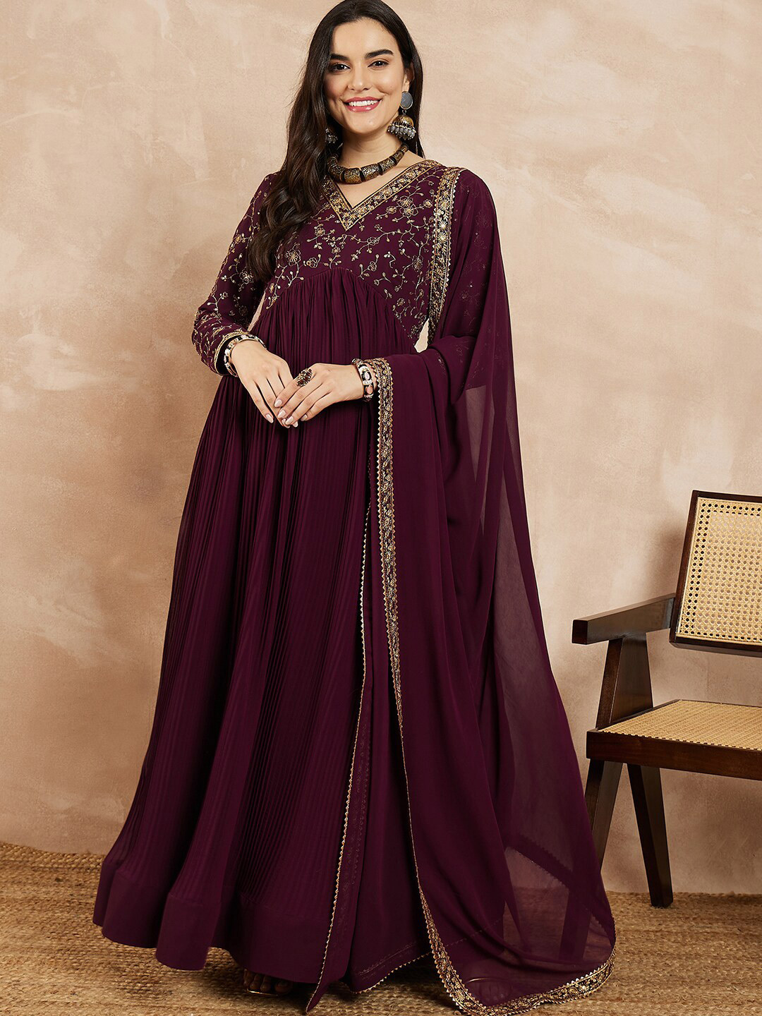 Inddus Floral Yoke Design Georgette Thread Work Anarkali Kurta With Dupatta