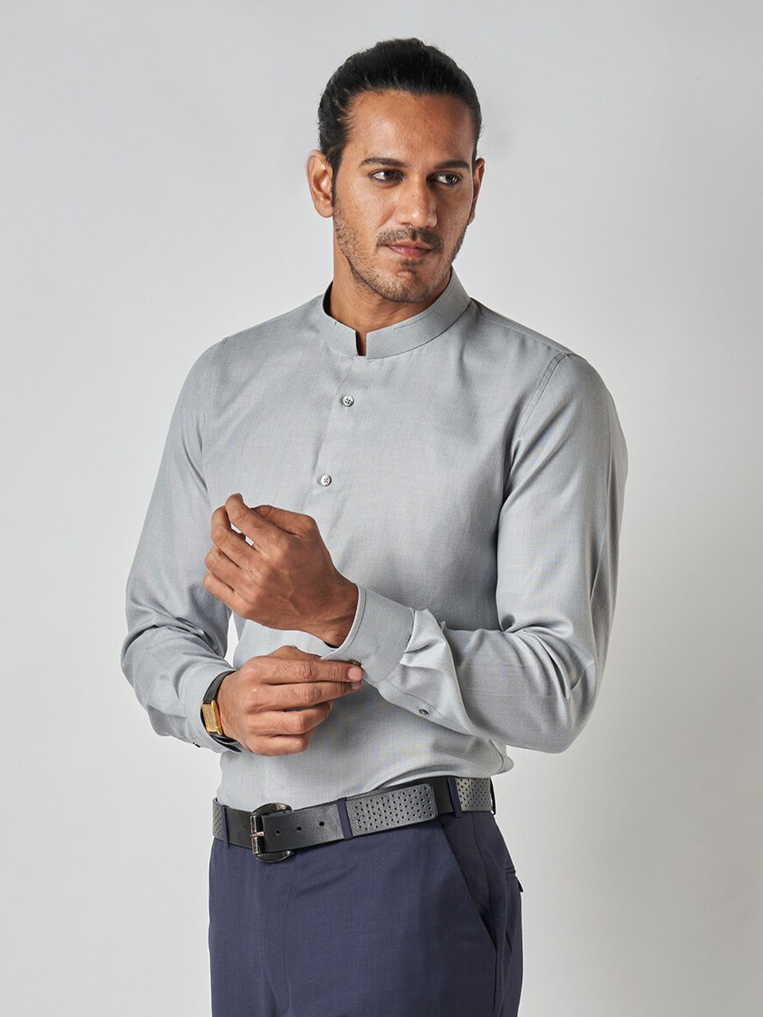 Bubber Blu Relaxed Fit Chambray Weaved Opaque Formal Shirt