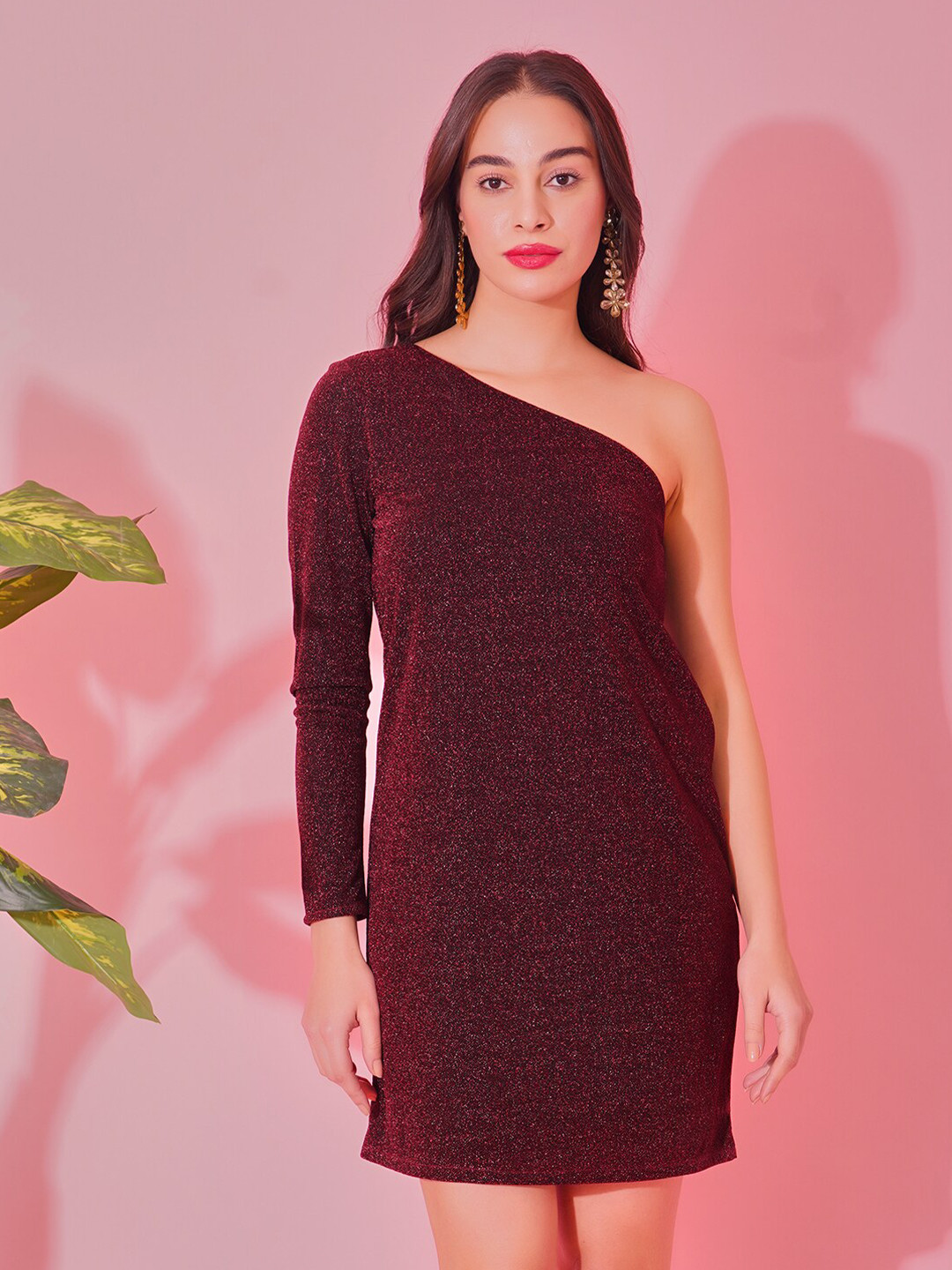 DEBONATELLA Self Design One Shoulder Velvet Sheath Dress