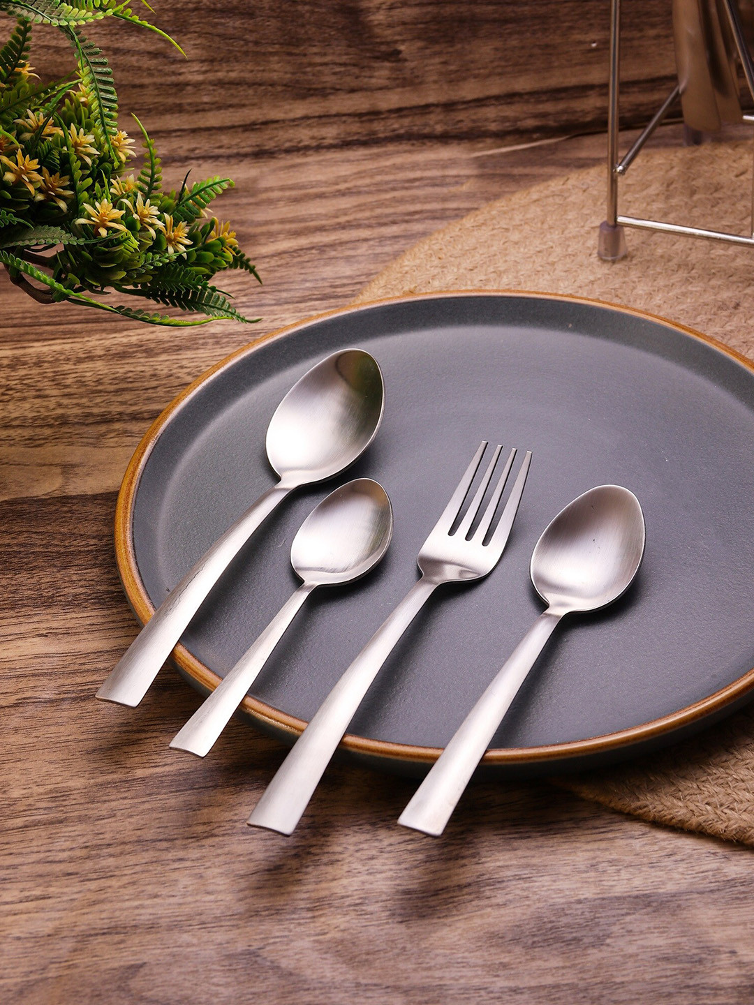 FNS Casper Silver Toned 24 Pieces Stainless Steel Durable Cutlery Set