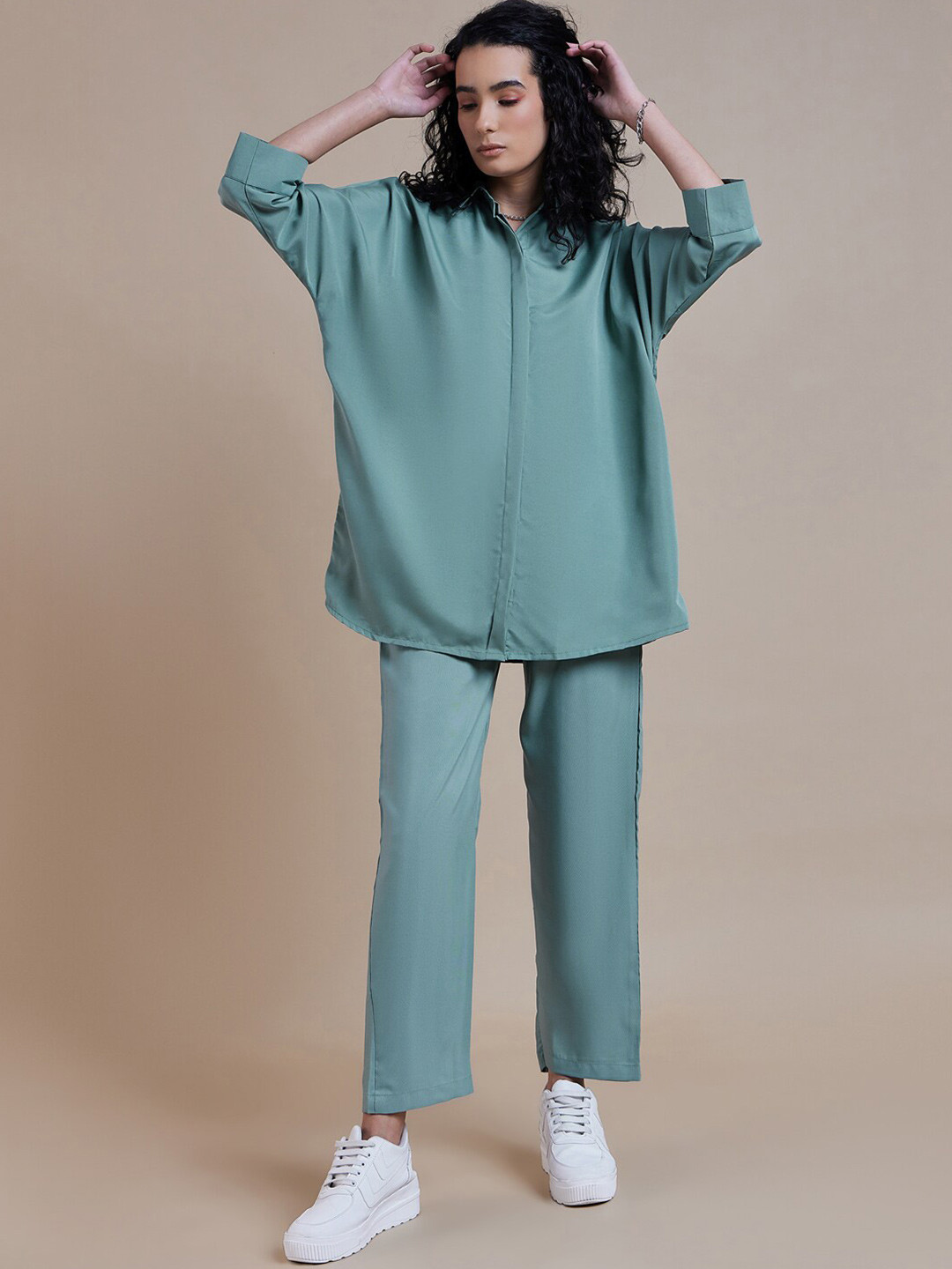The Roadster Lifestyle Co. Sea Green Shirt Collar Shirt With Trousers