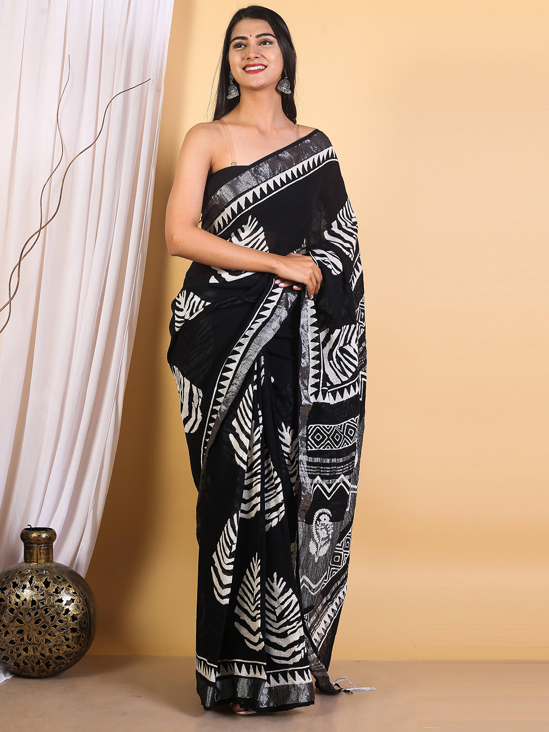 PALLO LATKE Black & White Dabu Zari Block Printed Cotton Saree