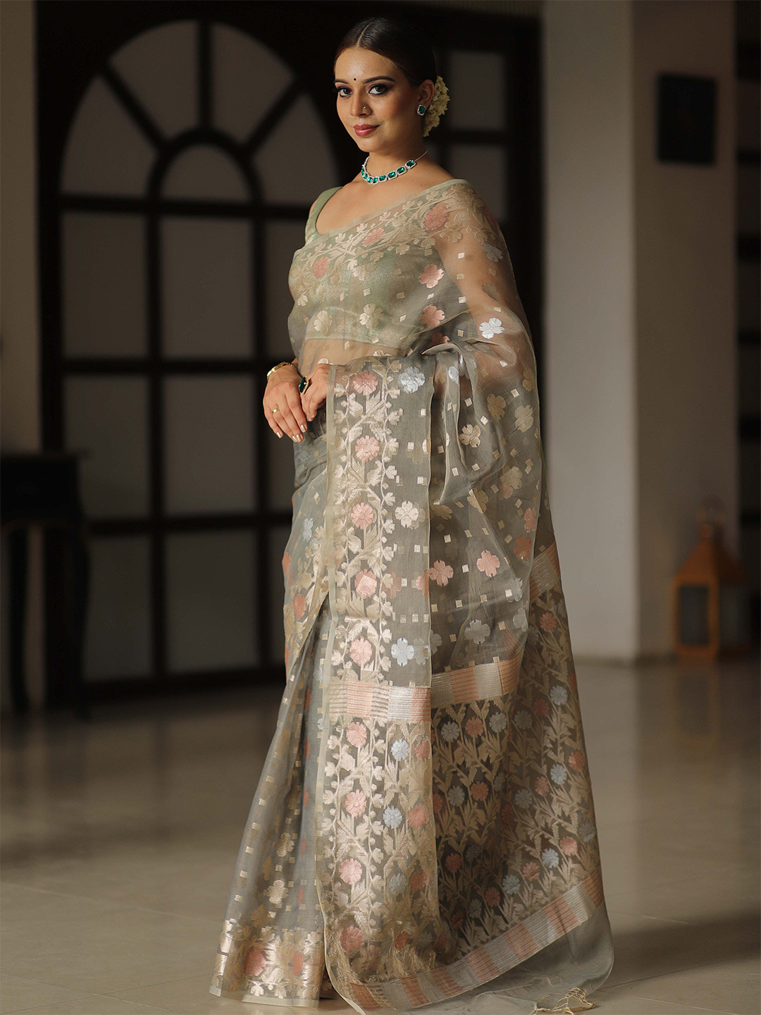 Banarasee Ethnic Motifs Woven Design Zari Organza Banarasi Saree