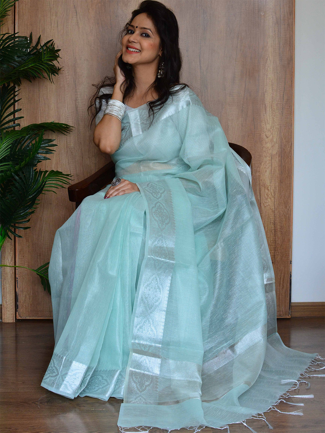 Banarasee Green Striped Woven Design Zari Banarasi Linen Saree