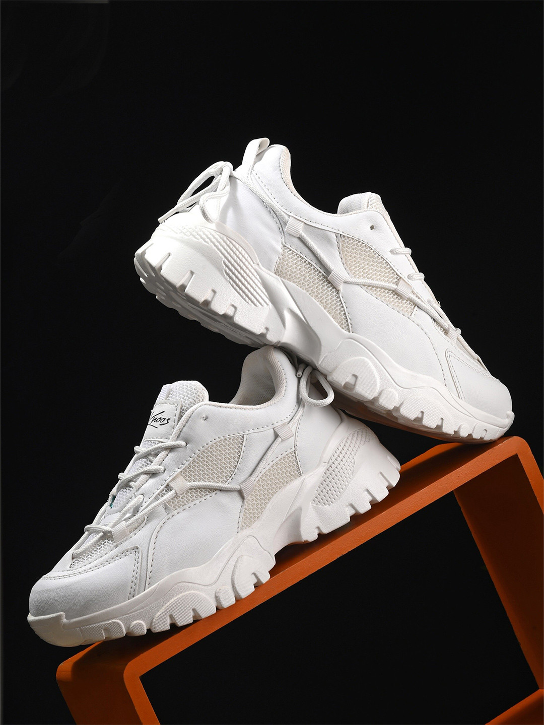 knoos Women White Lightweight Mesh Sneakers