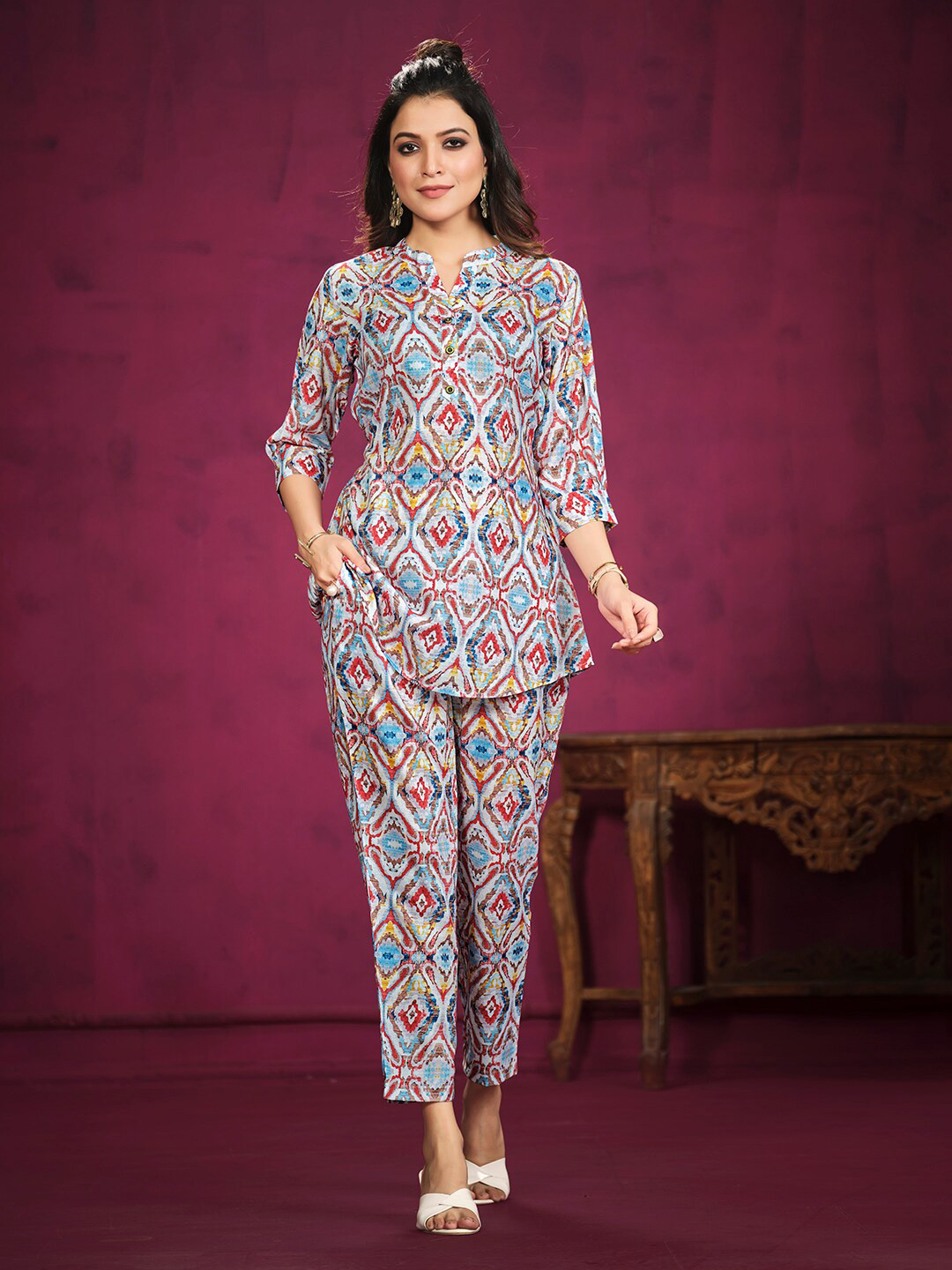 NAINVISH Printed Band Neck Tunic With Trouser Co-Ords