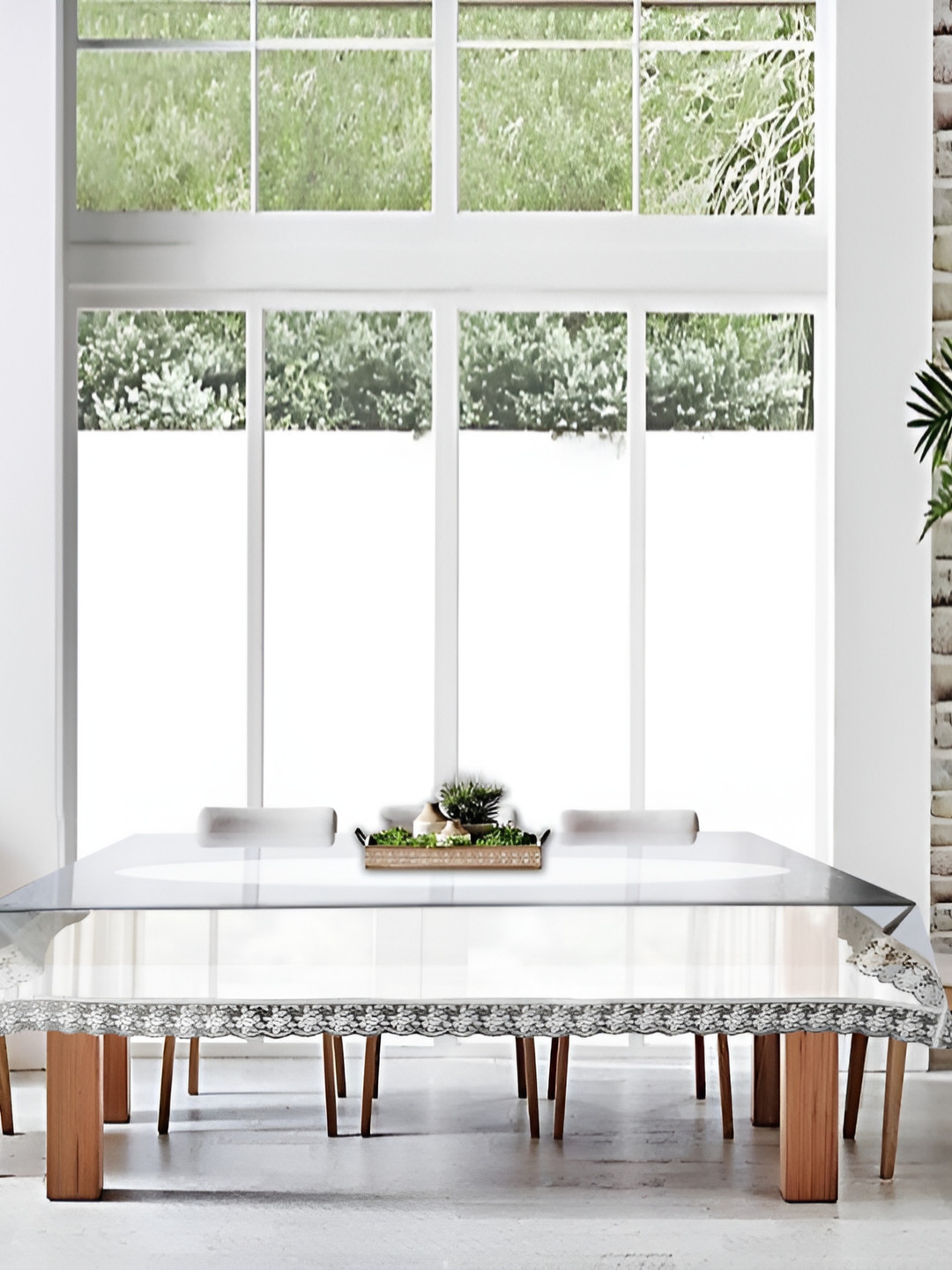 Stylista Transparent Geometric Printed Waterproof 8-Seater Table Cover