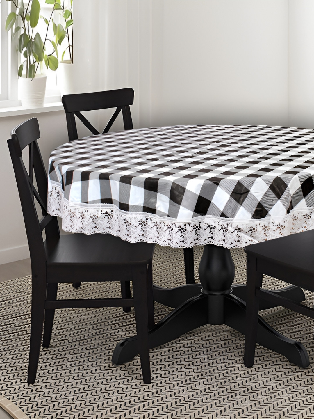 Stylista Black & White Checked Printed Waterproof 2.28 m x 2.28 m Round Table Cover