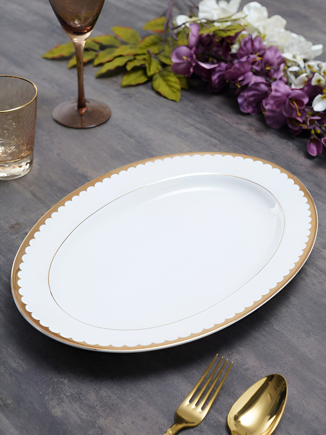 Pure Home and Living White & Beige  Microwave Safe Food Platter