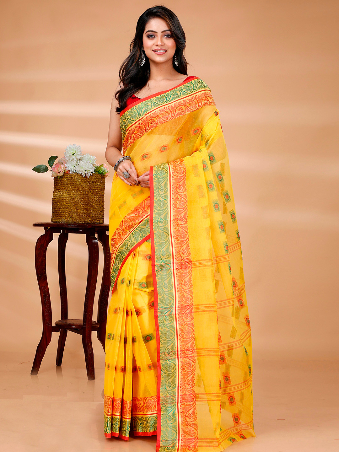 DipDiya Yellow & Green Ethnic Woven Design Pure Cotton Taant Saree