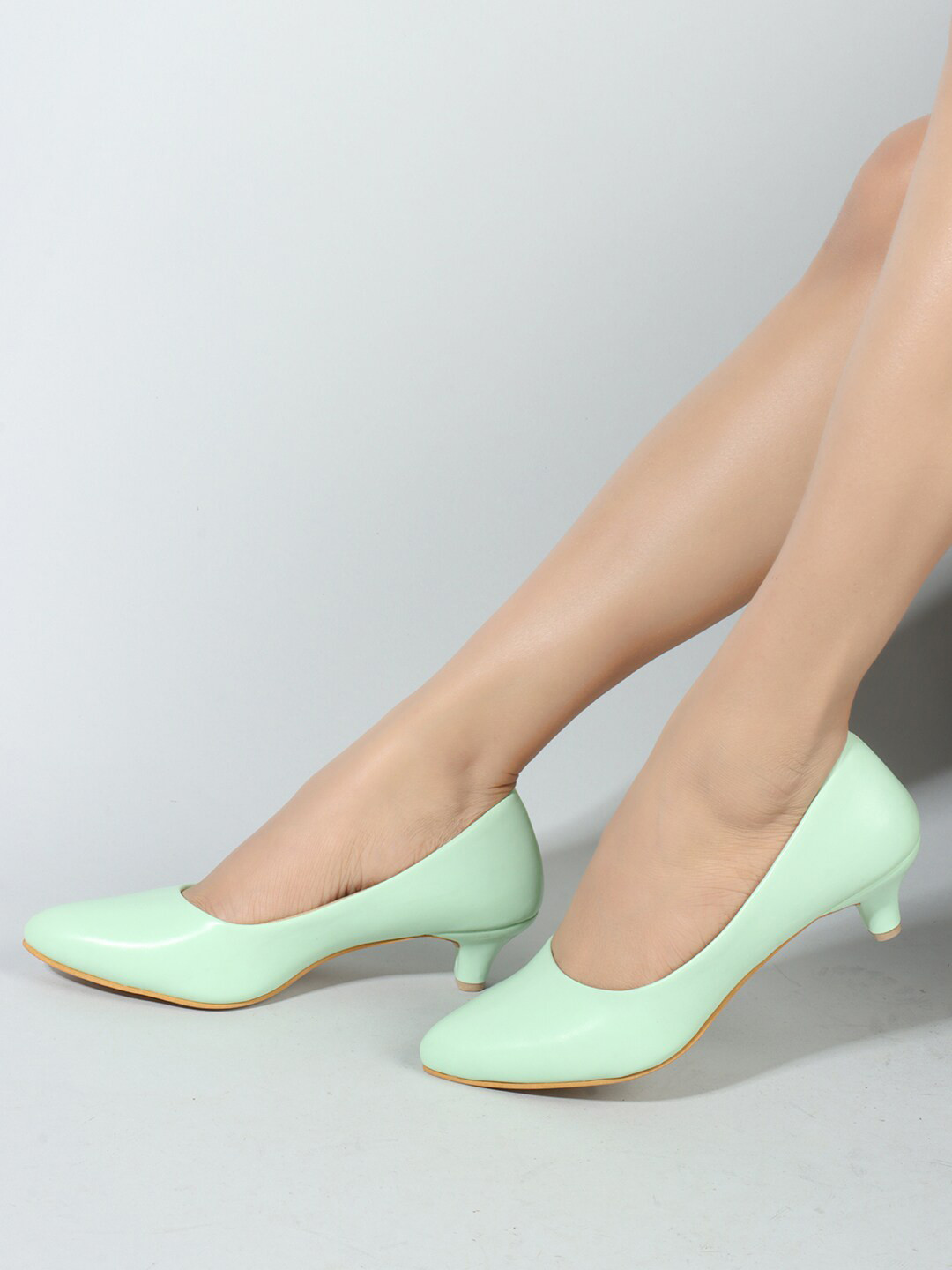 Sole Saga Pointed Toe Kitten Heeled Pumps