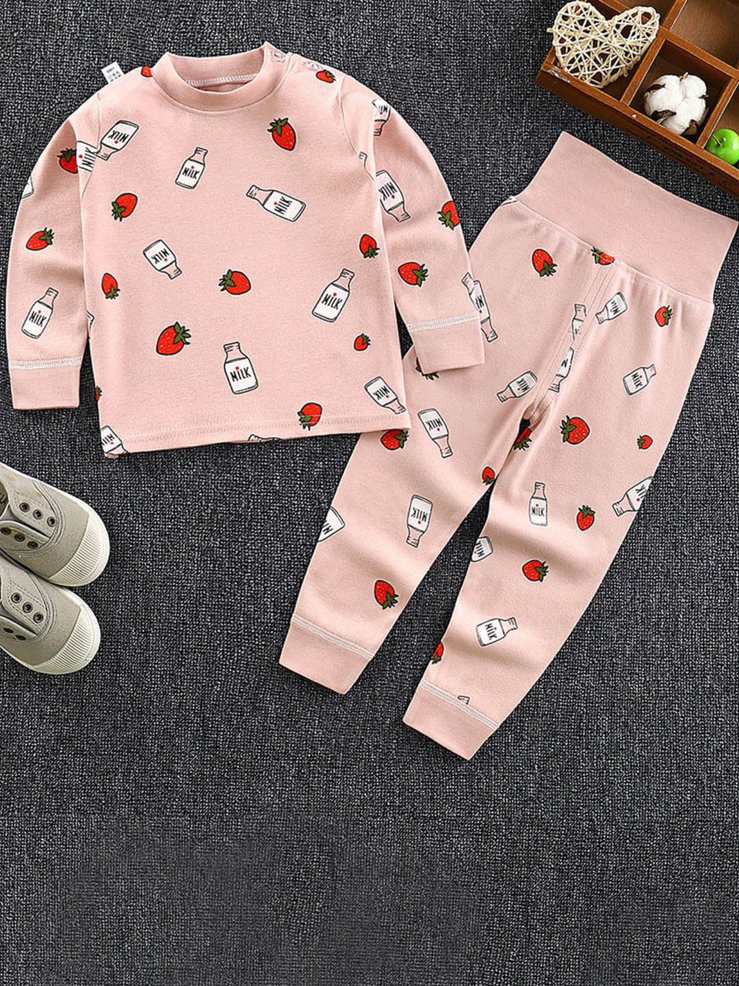 Little Surprise Box LLP Kids Conversational Printed Night Suits