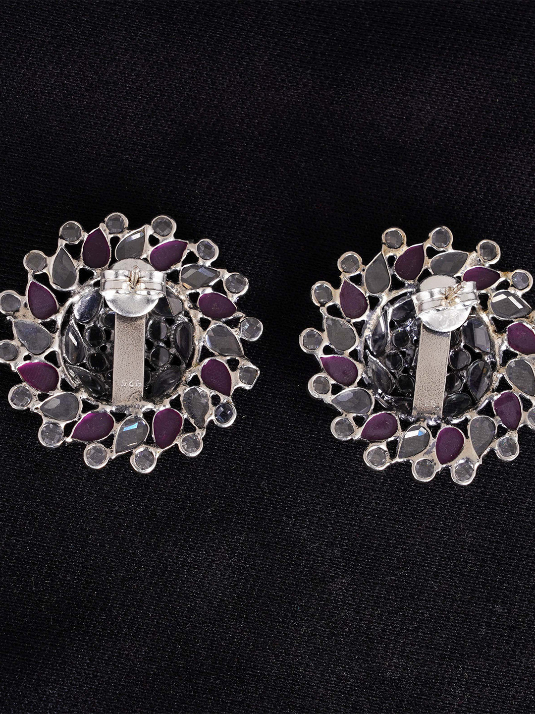Shyle Artificial Stones-Studded Classic Studs Earrings