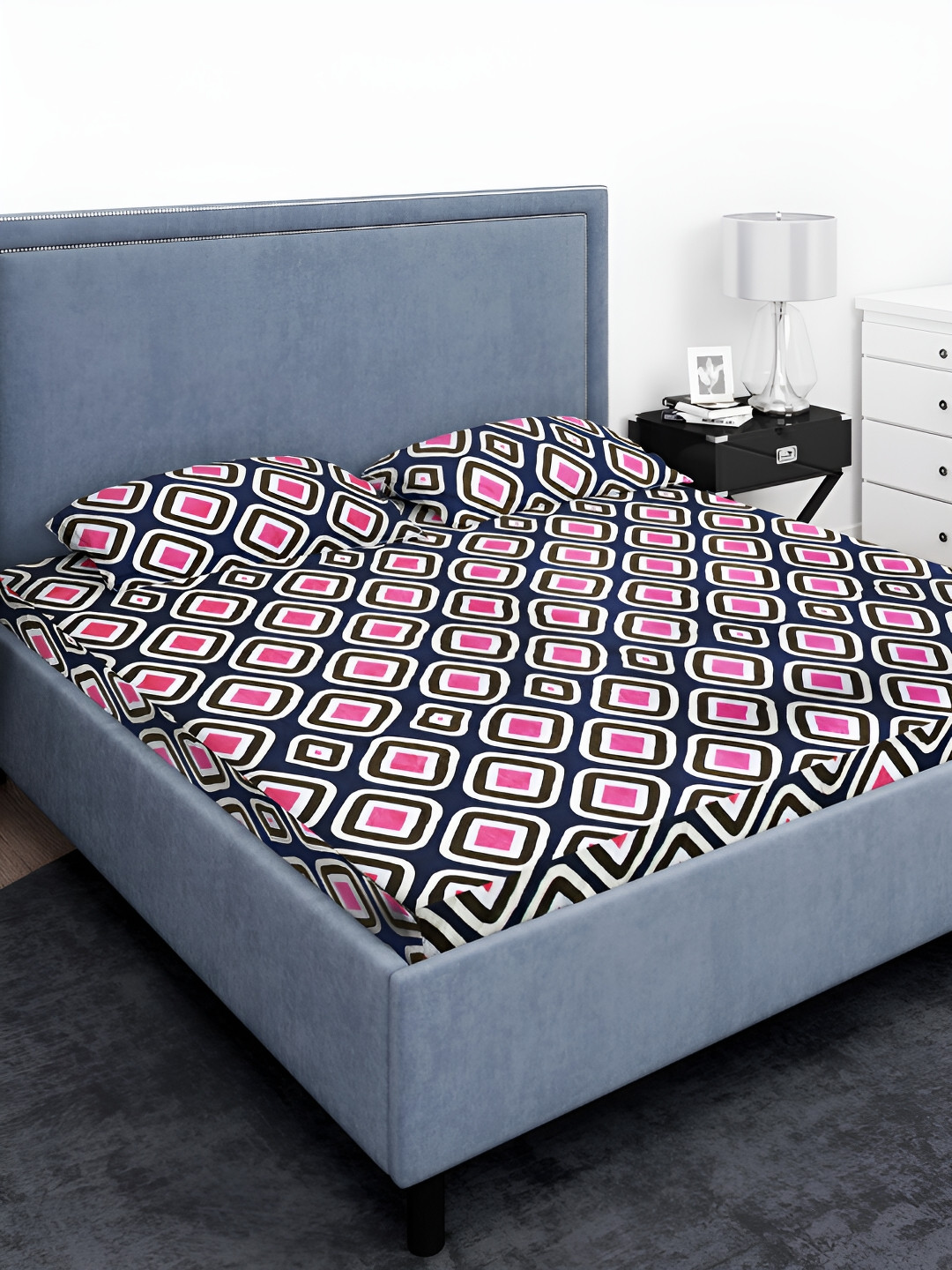 Aseenaa Pink Geometric Cotton 210 TC Fitted King Fine Bedsheet with 2 Pillow Covers-59 x 87 inches