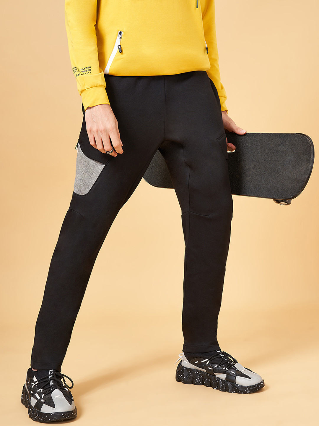 Street 808 by Pantaloons Men Mid-Rise Cotton Track Pants