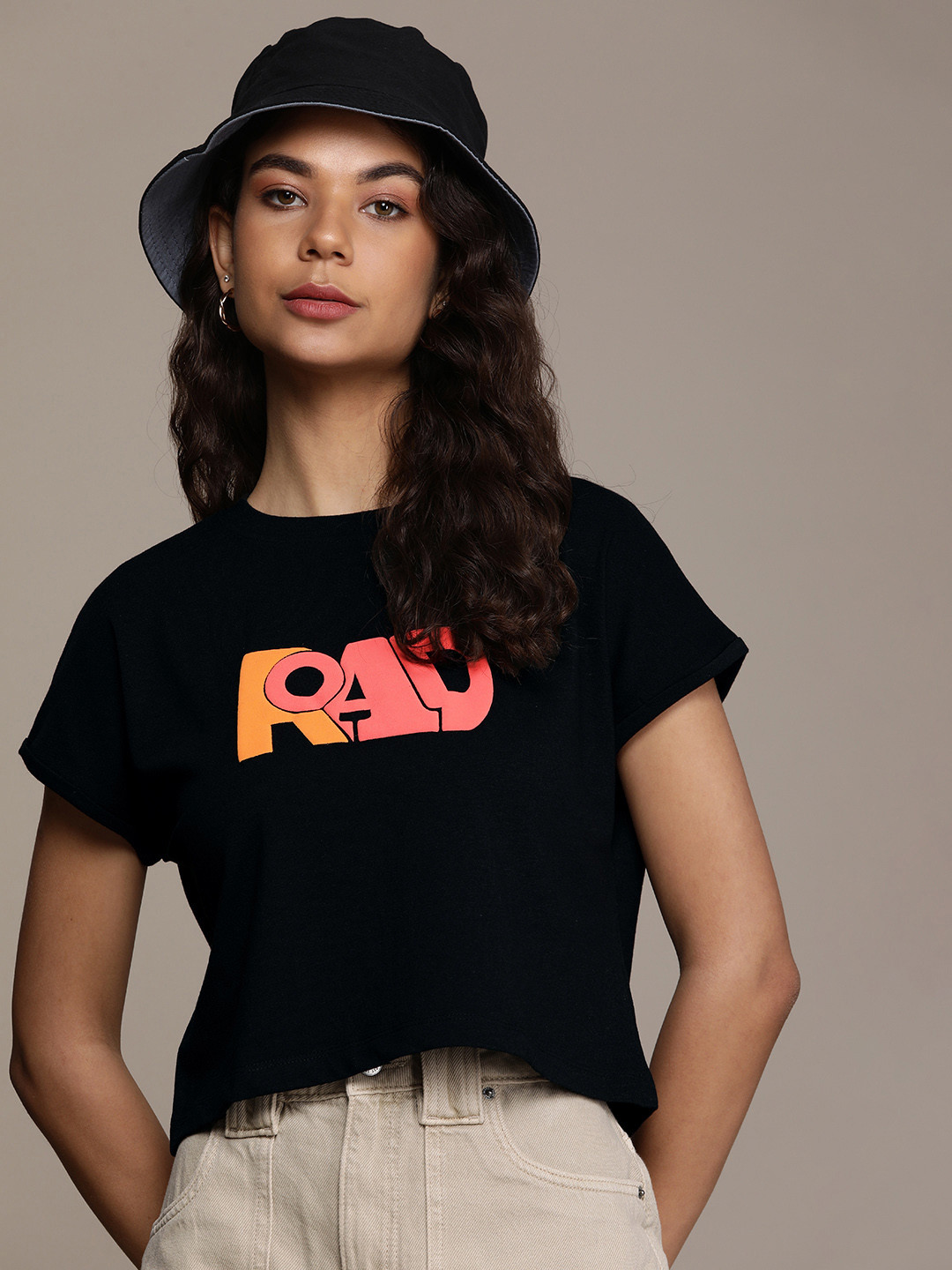 The Roadster Life Co. Typography Printed Extended Sleeves T-shirt