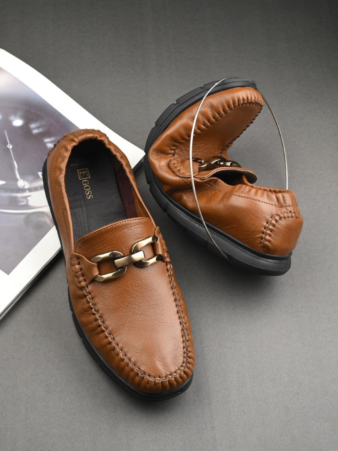 Egoss Men Tan Round Toe Lightweight Leather Loafers