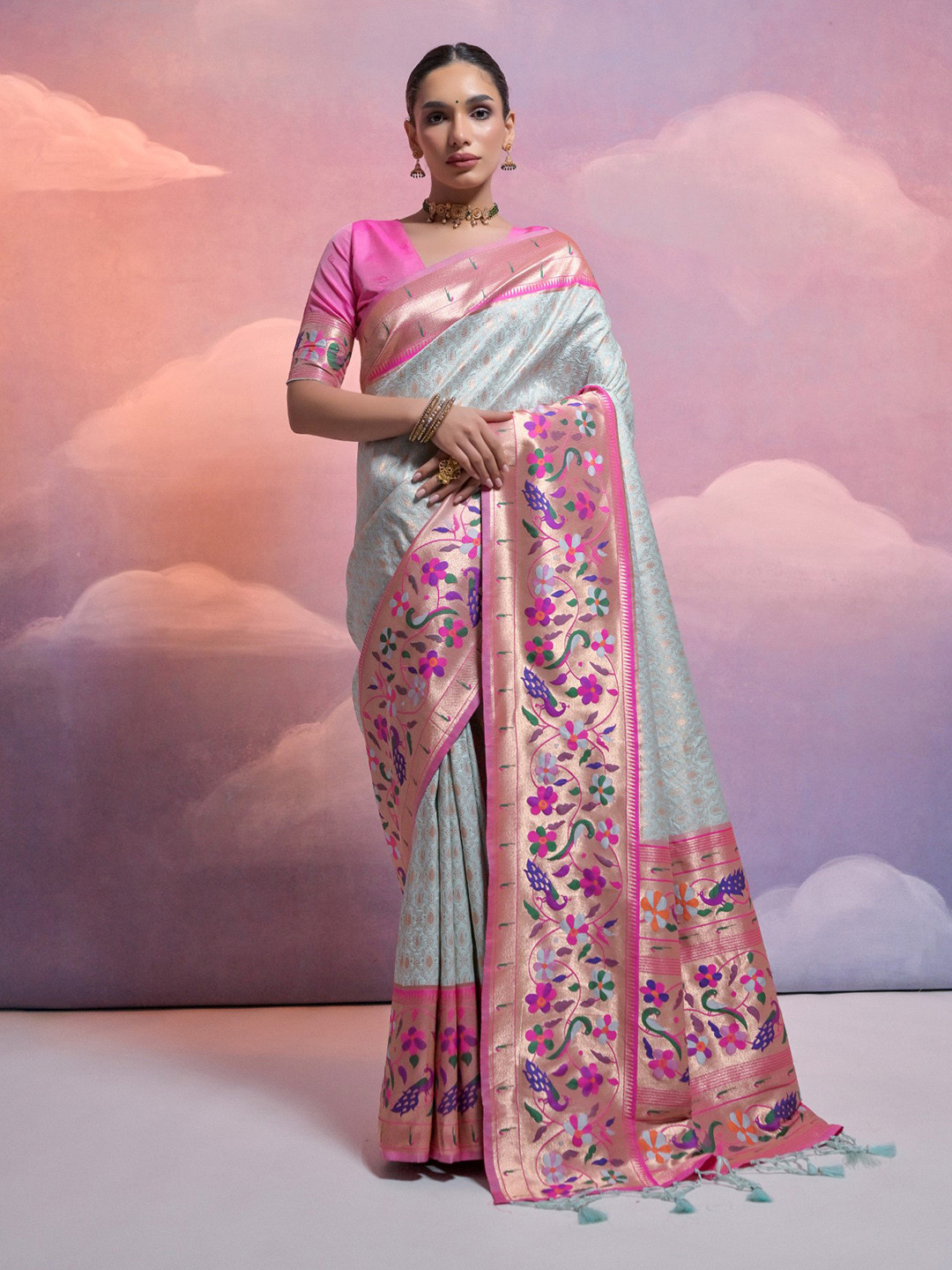 VISHNU WEAVES Ethnic Motifs Zari Paithani Saree