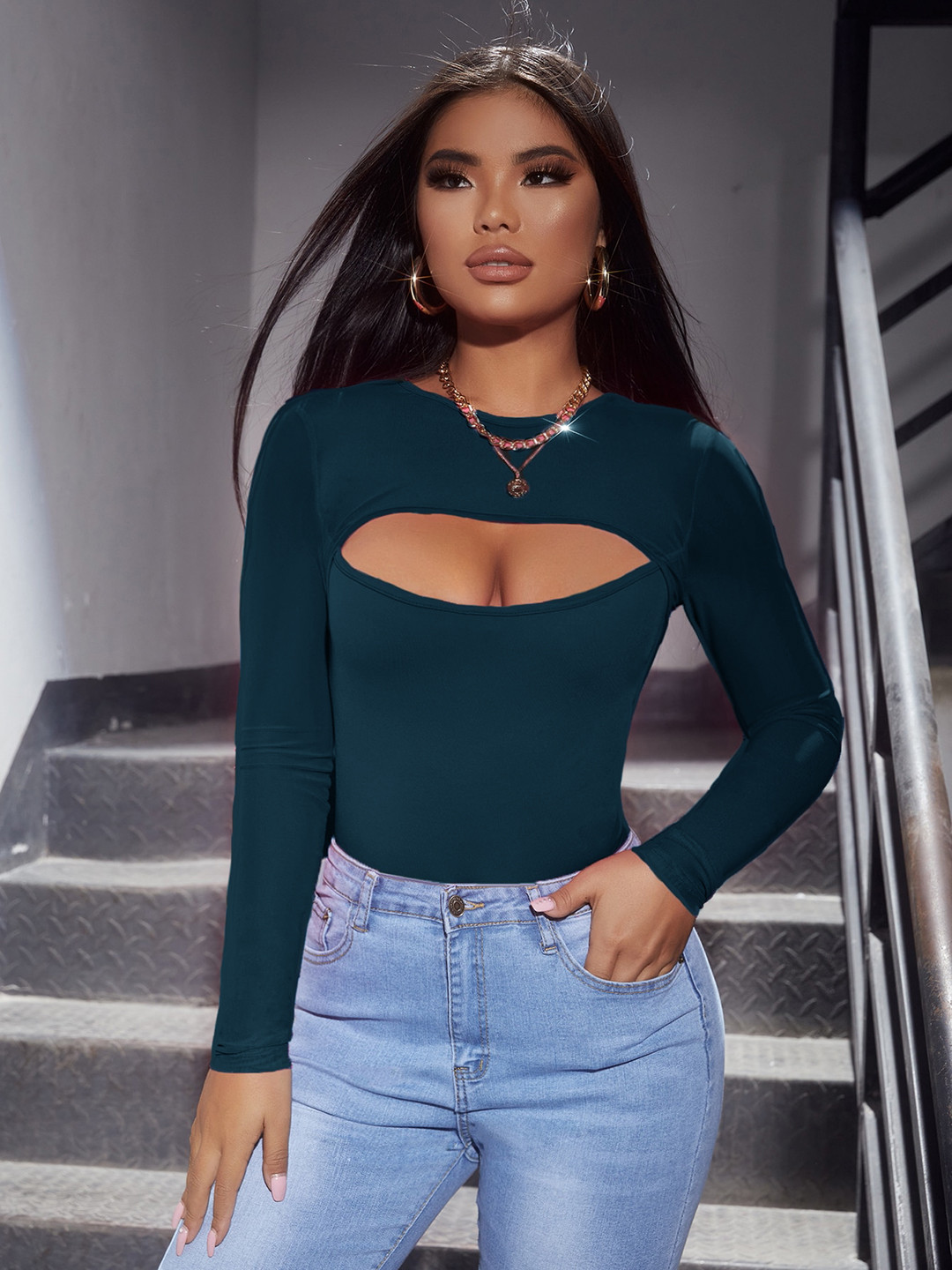 Stylecast X Kotty Green Long Sleeves Cut-Out Fitted Top