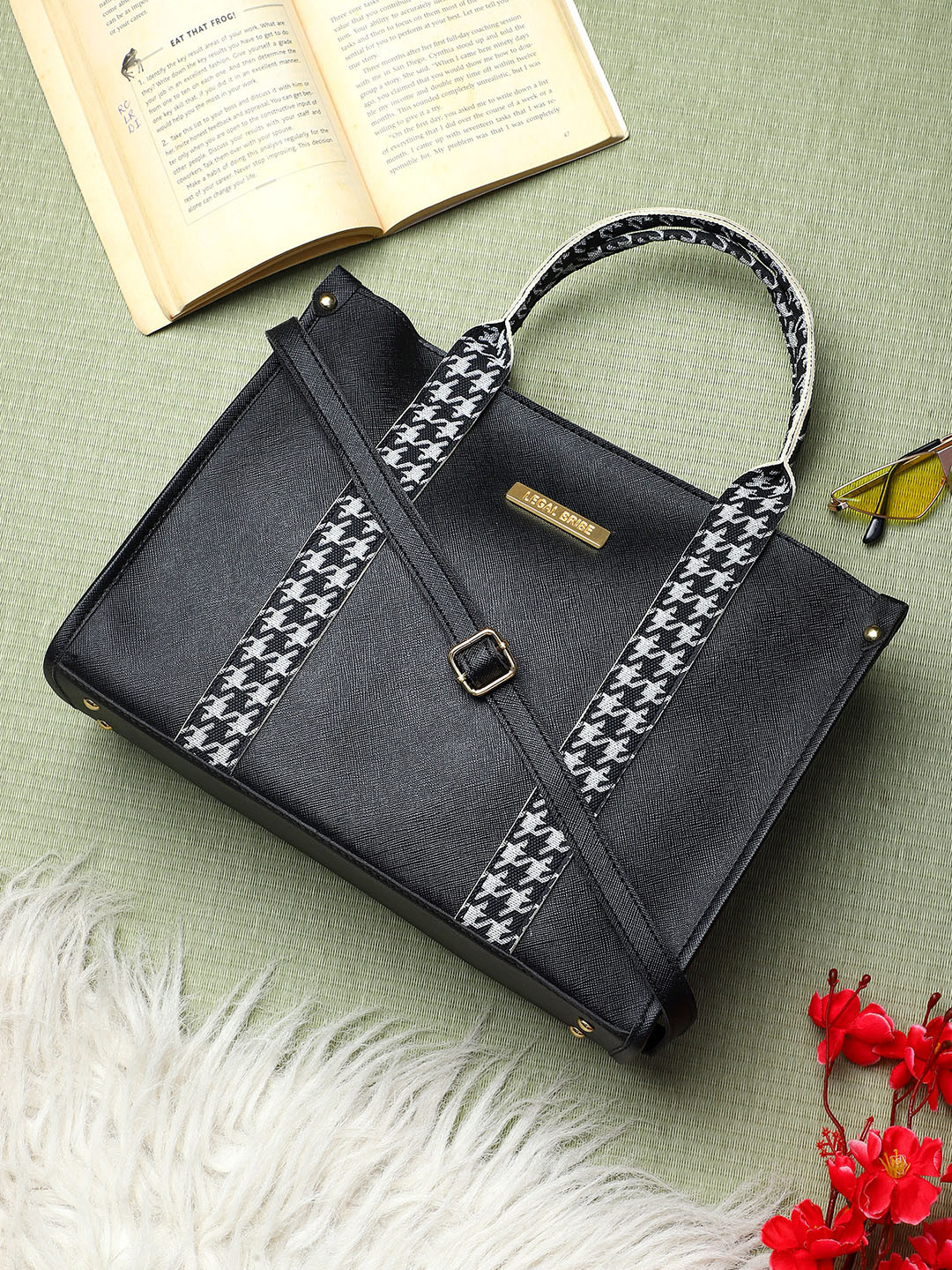 LEGAL BRIBE Bucket Handheld Bag