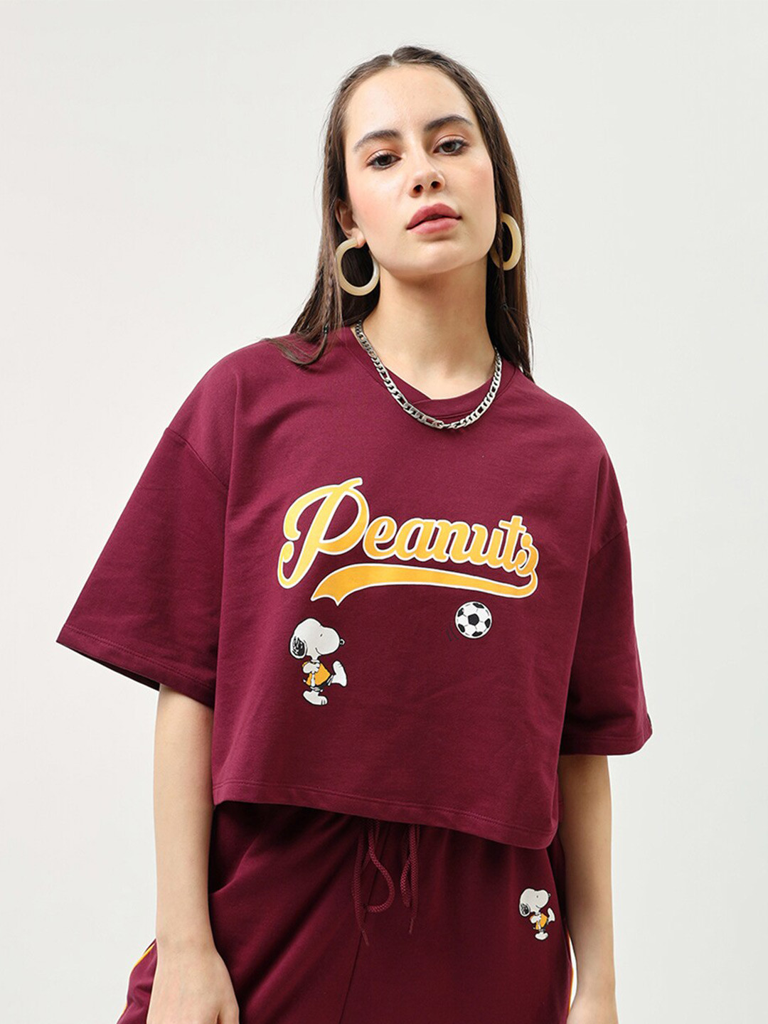 Bewakoof Heavy Duty 1.0 Women Maroon Peanuts Graphic Printed Oversized Short Top