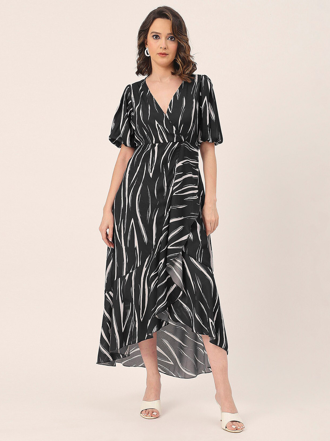Moomaya Animal Print Short Sleeves V Neck Maxi Dress