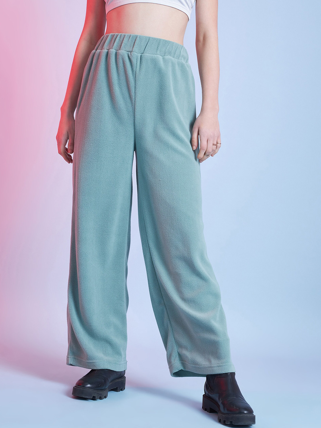 STREET 9 BASICS Street Style Women Green Mid-Rise Relaxed Loose Fit Parallel Trousers