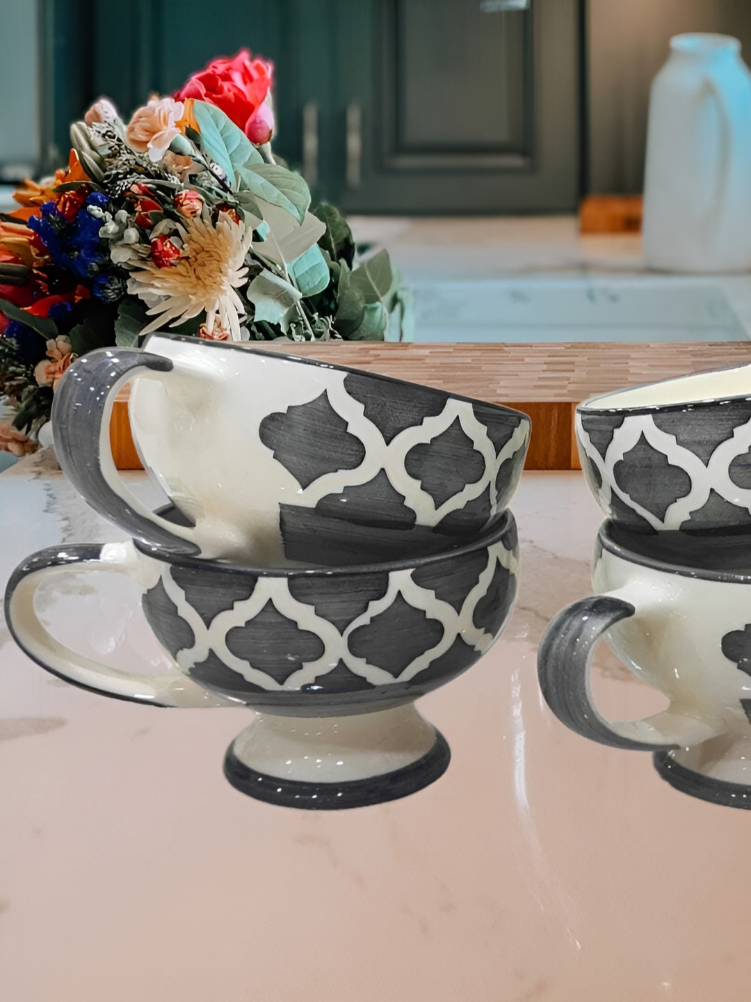 Your Local Store Black & White 4 Pieces Ceramic Dip Bowls