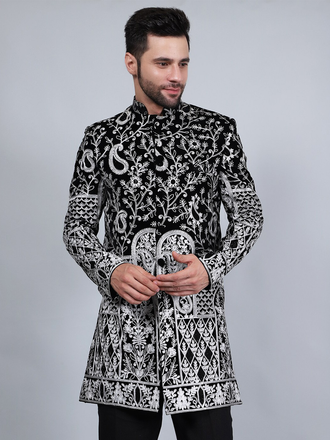 Wintage Embroidered Mandarin Collar Bandhgala Blazer