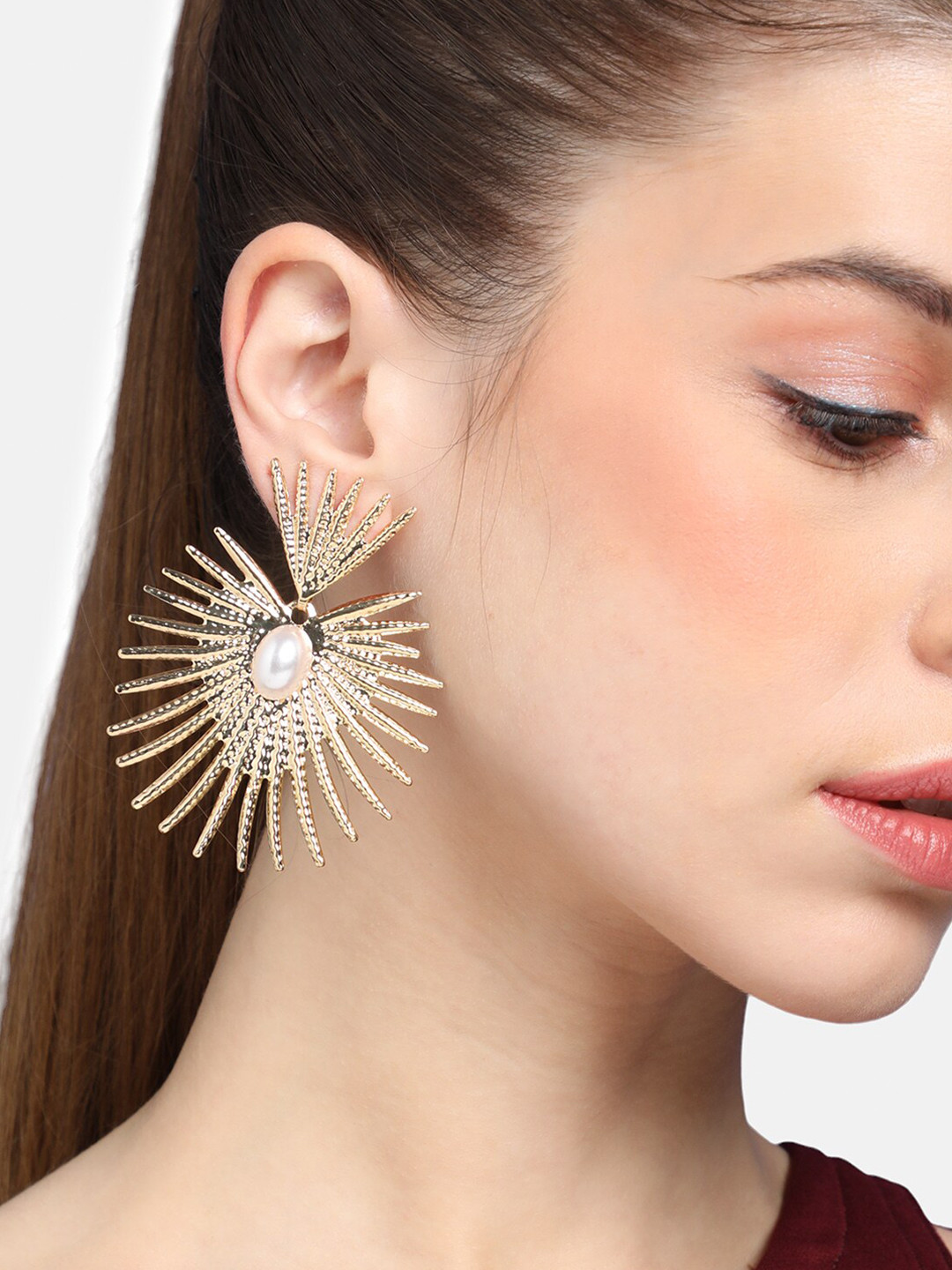 DressBerry Gold-Plated Beaded Contemporary Studs Earrings