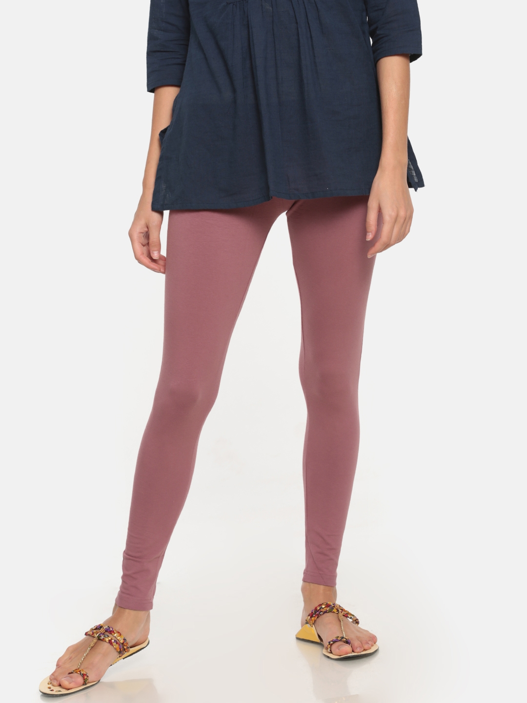 Buy GO COLORS Red Womens Solid Slim Fit Leggings | Shoppers Stop-nextbuild.com.vn