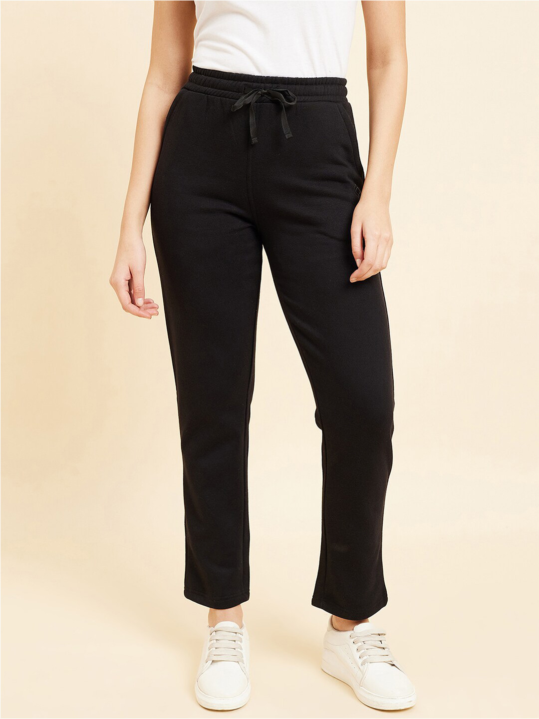 Sweet Dreams Women Black Mid-Rise Fleece Track Pants