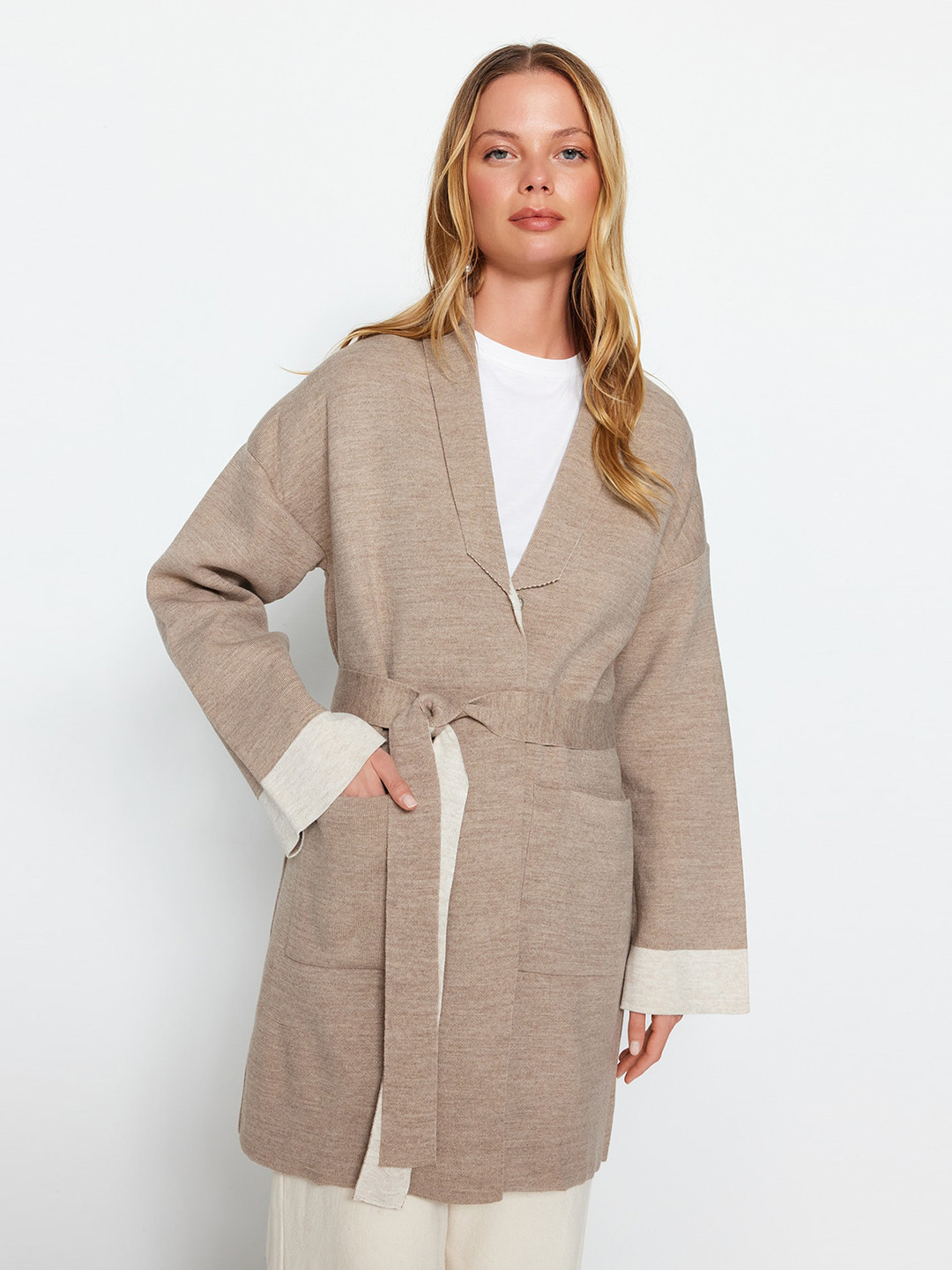 Trendyol Shawl Collar Long Sleeves Longline with Belted Detail Sweater