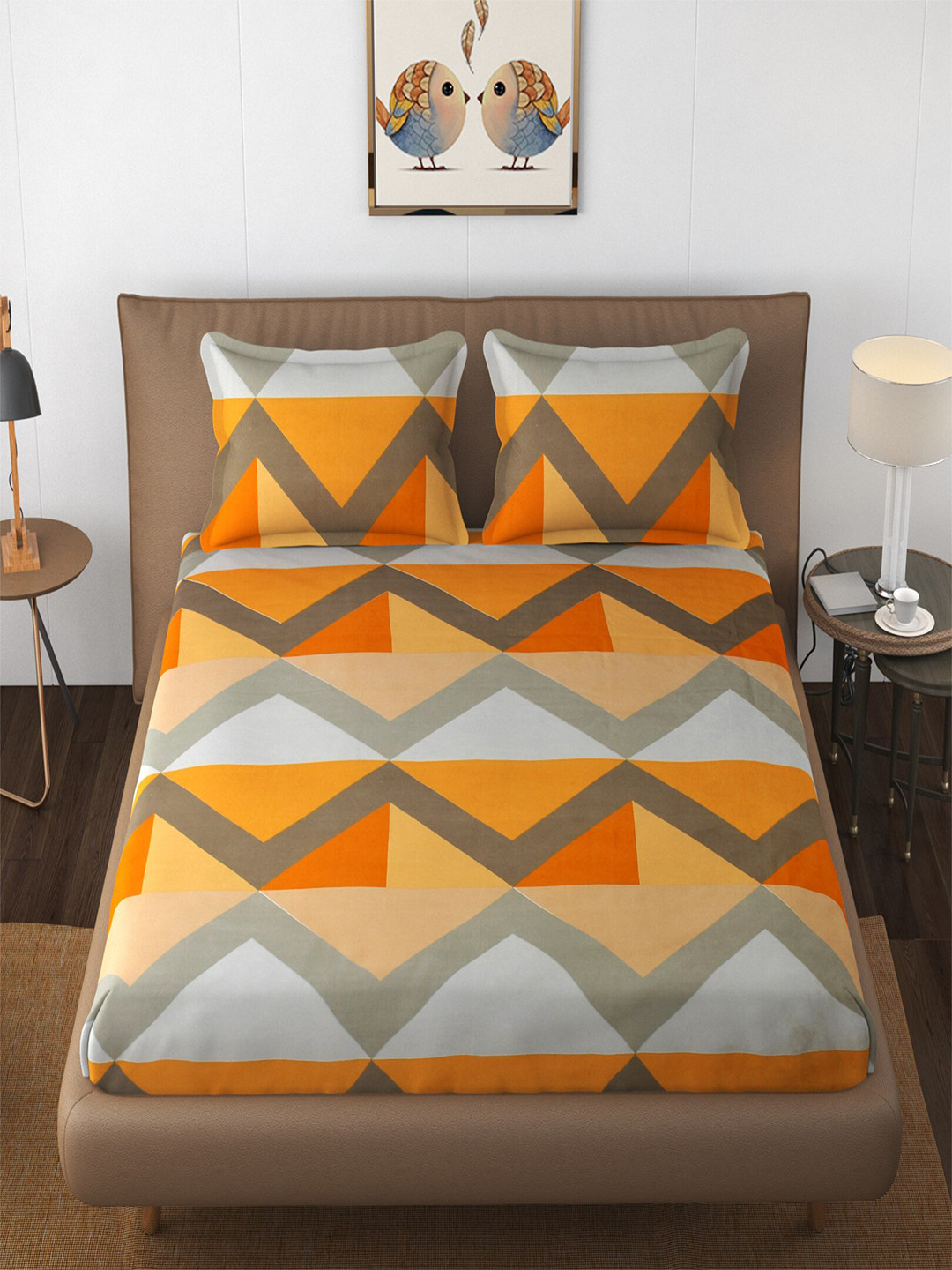 Hammer Home Yellow Geometric Cotton 210 TC Queen Fine Bedsheet with 2 Pillow Covers-90 x 100 inches