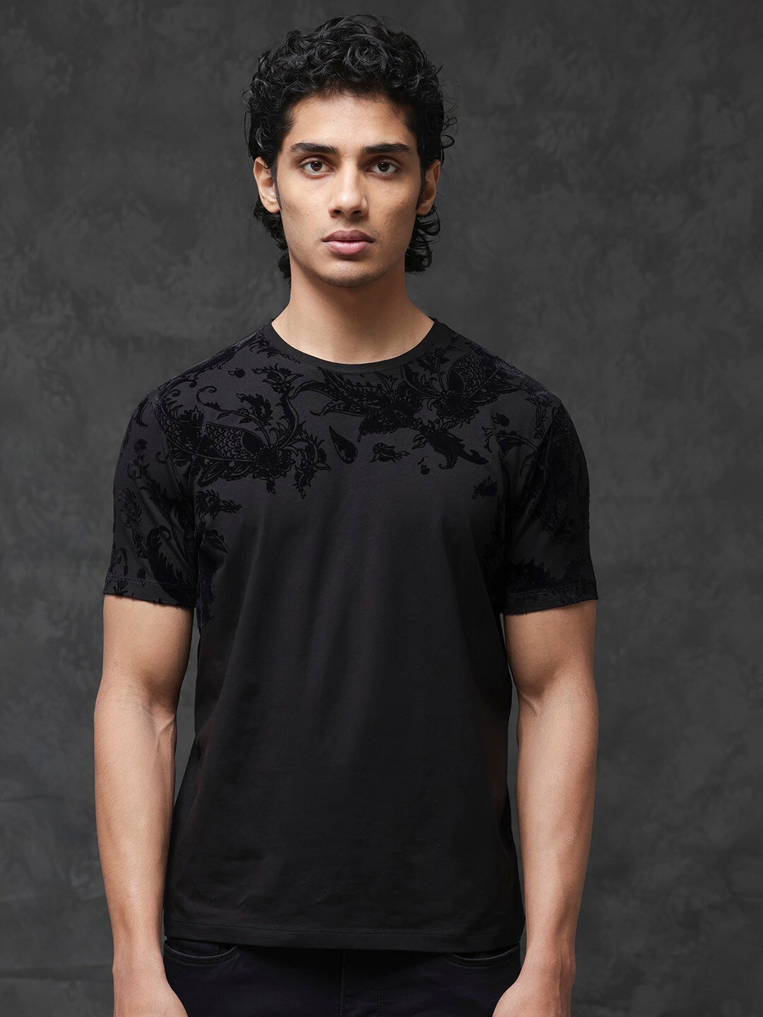 RARE RABBIT Men Ferris Round Neck Cotton Raw Edge Slim Fit T-Shirt