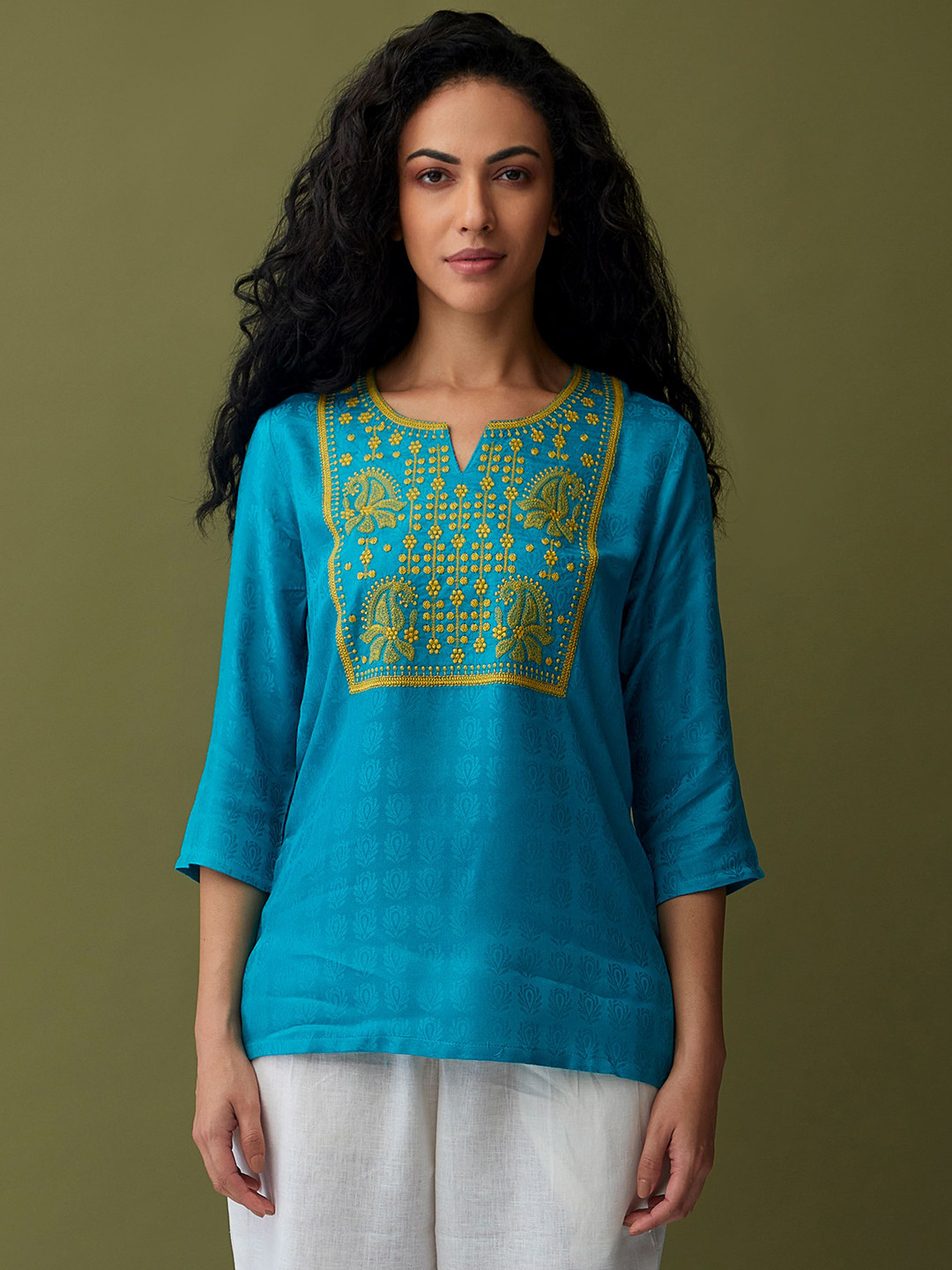 Bombay Bloom Ethnic Motifs Printed Liva Tunic