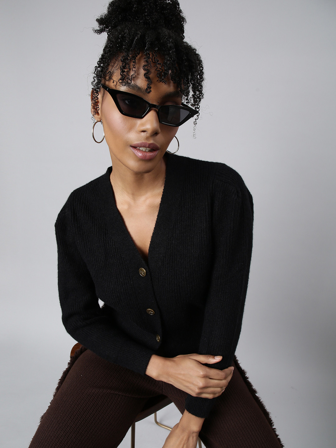 SHOWOFF Long Sleeves V-Neck Regular Cardigan
