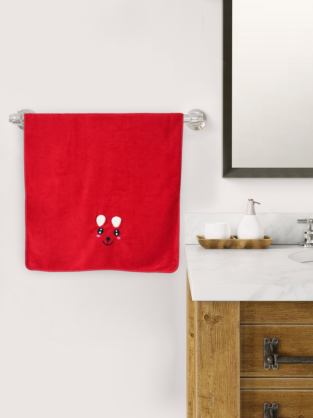 Style Shoes Red & Black Cotton 350 GSM Bath Towel