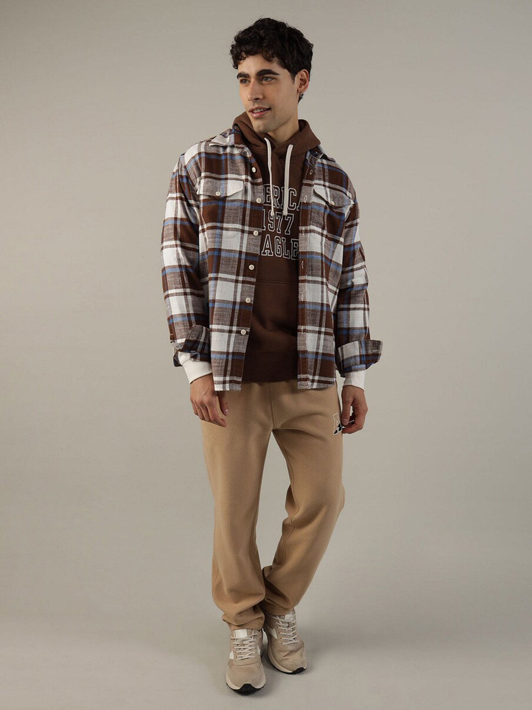 AMERICAN EAGLE OUTFITTERS Tartan Checked Opaque Shackets