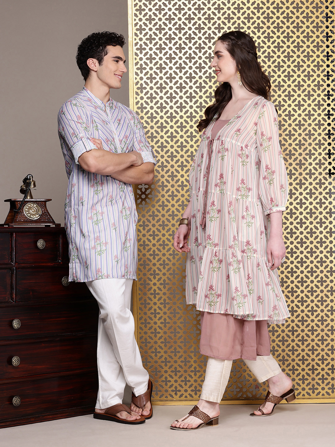 House of Pataudi Shoulder Straps A-Line Jashn Kurta Comes With Printed Jacket