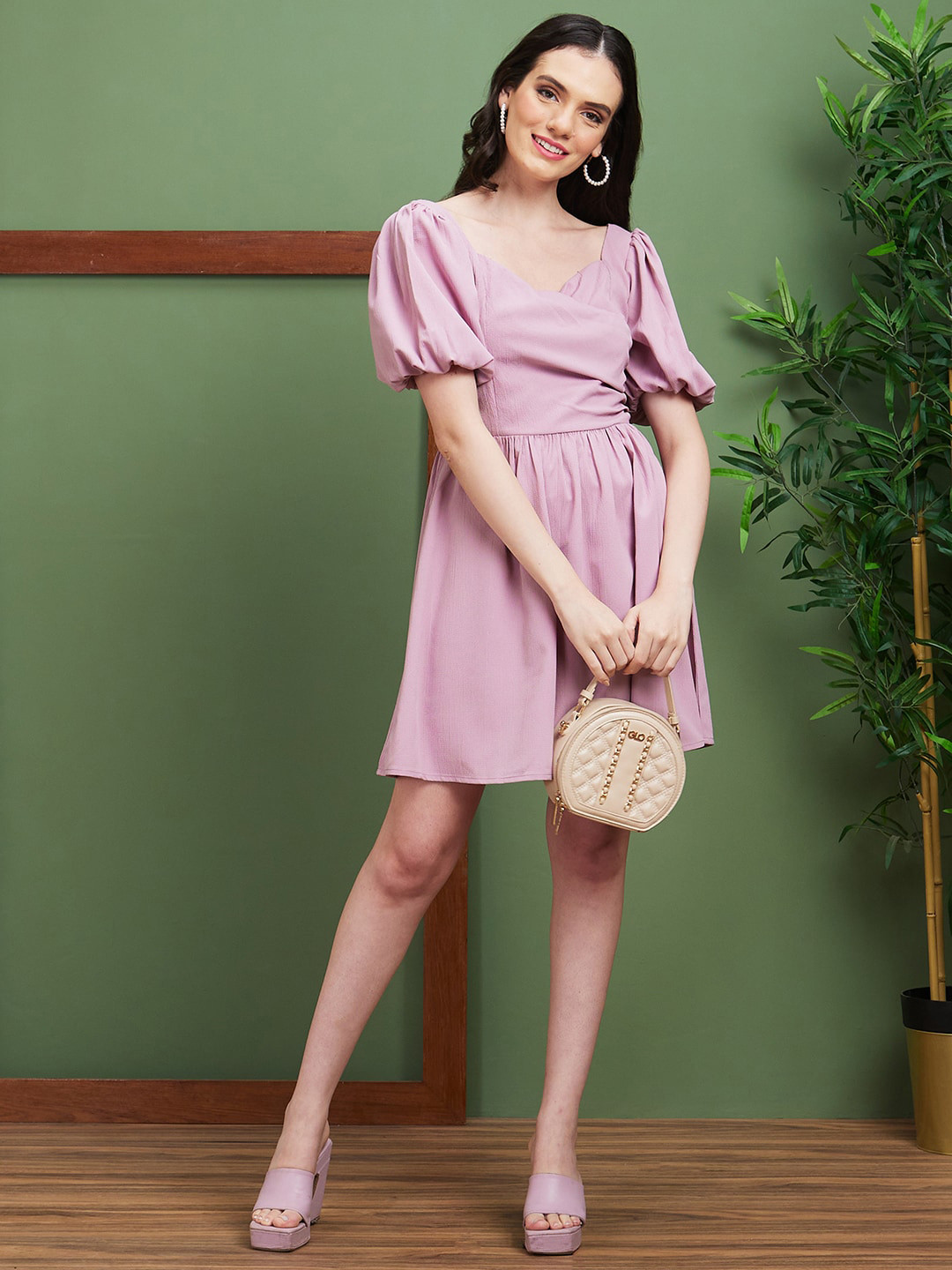 Globus Solid Sweetheart Neck Fit & Flare Casual Dress