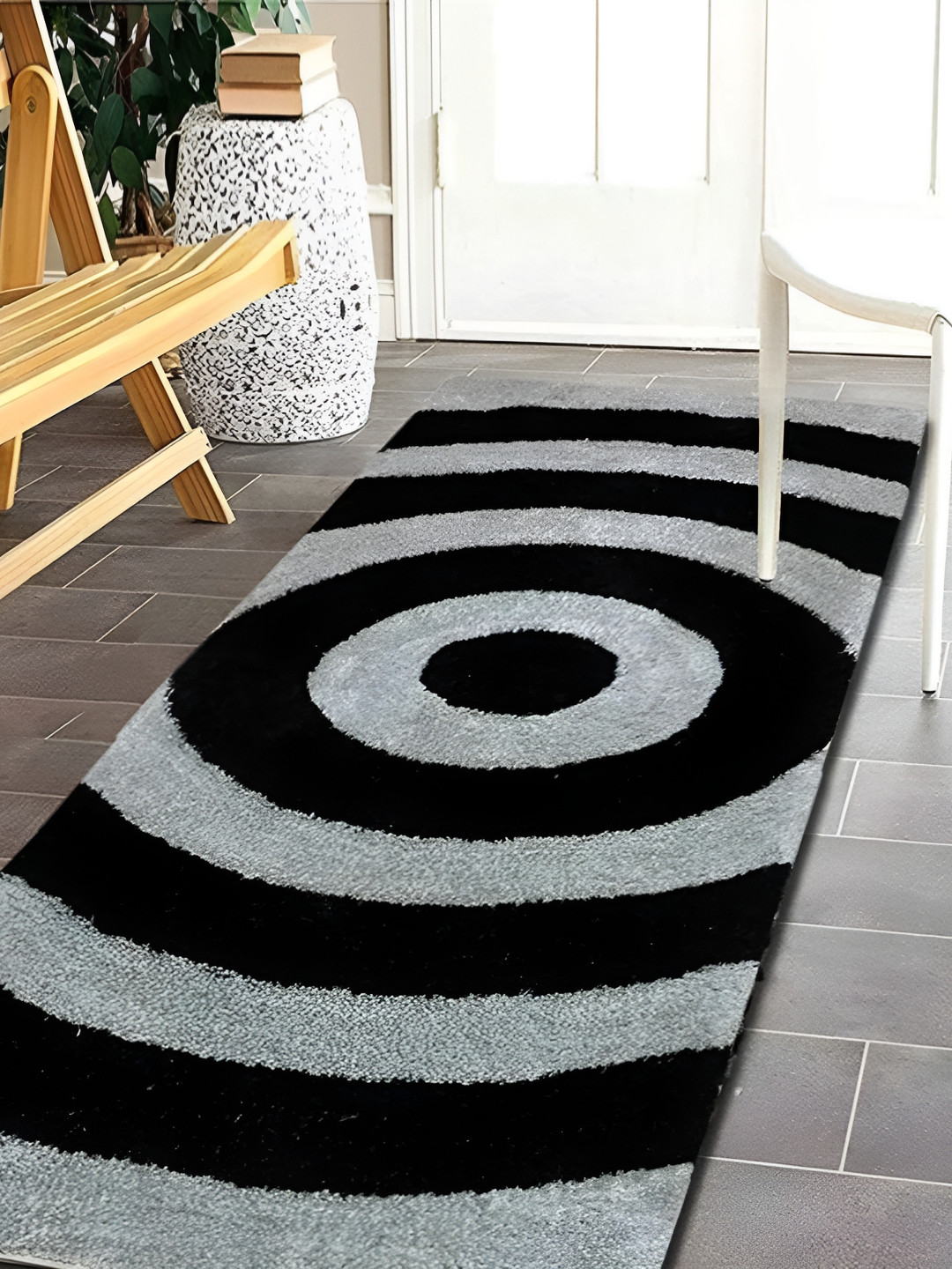 Shopgallery Grey & Black Geometric 55 cm x 1.39 m Hand Tufted Anti Slip Floor Runner