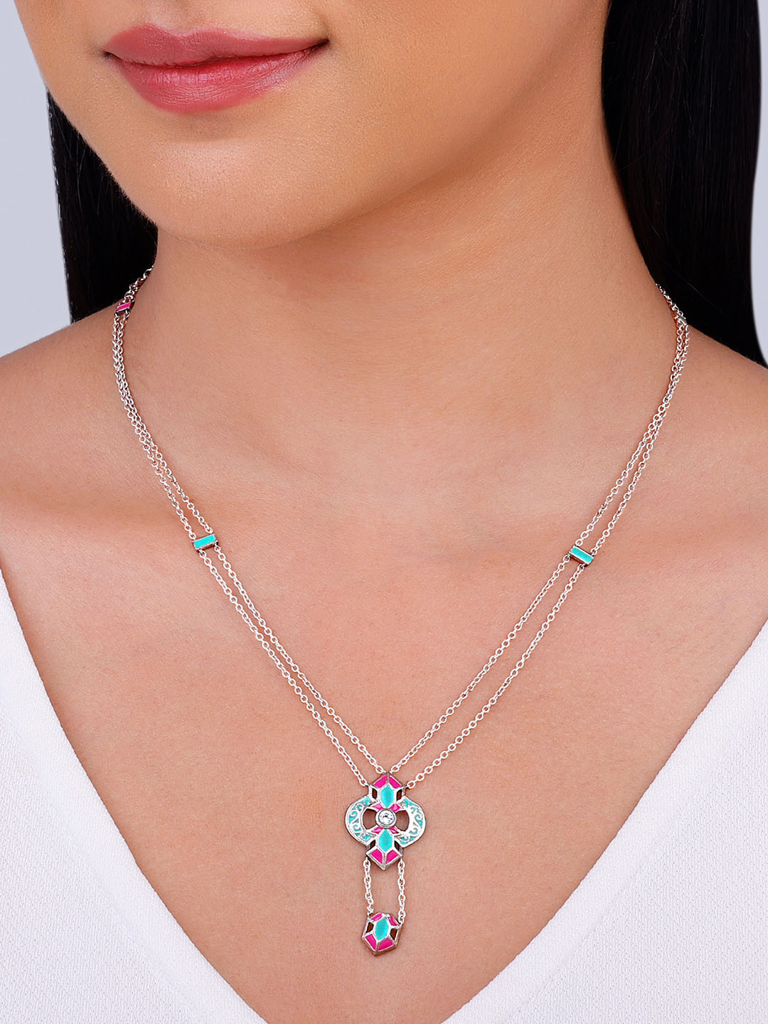 GIVA 925 Silver Stones-Studded Quatrefoil Pendant With Chain