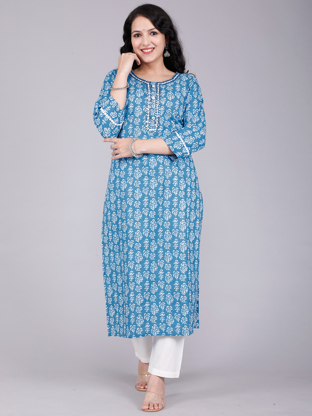 YUSRA Floral Printed Regular Kurta with Trousers & With Dupatta