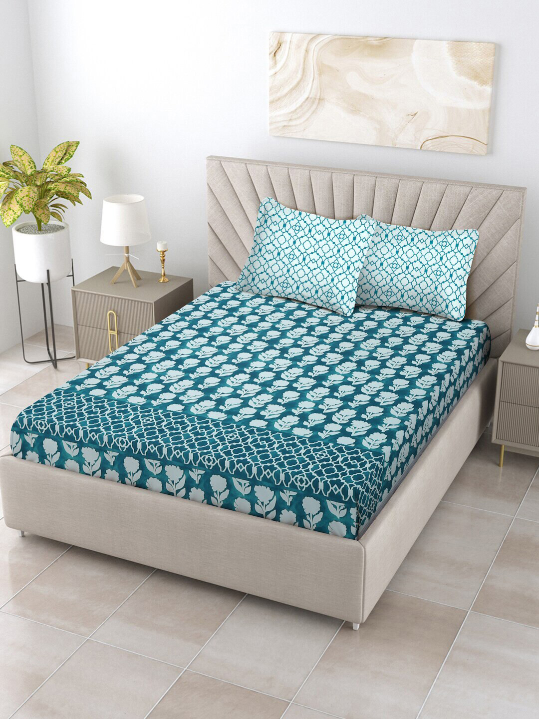 Ratan Cart Teal Floral Cotton 120 TC King Bedsheet with 2 Pillow Covers-104 x 104 inches