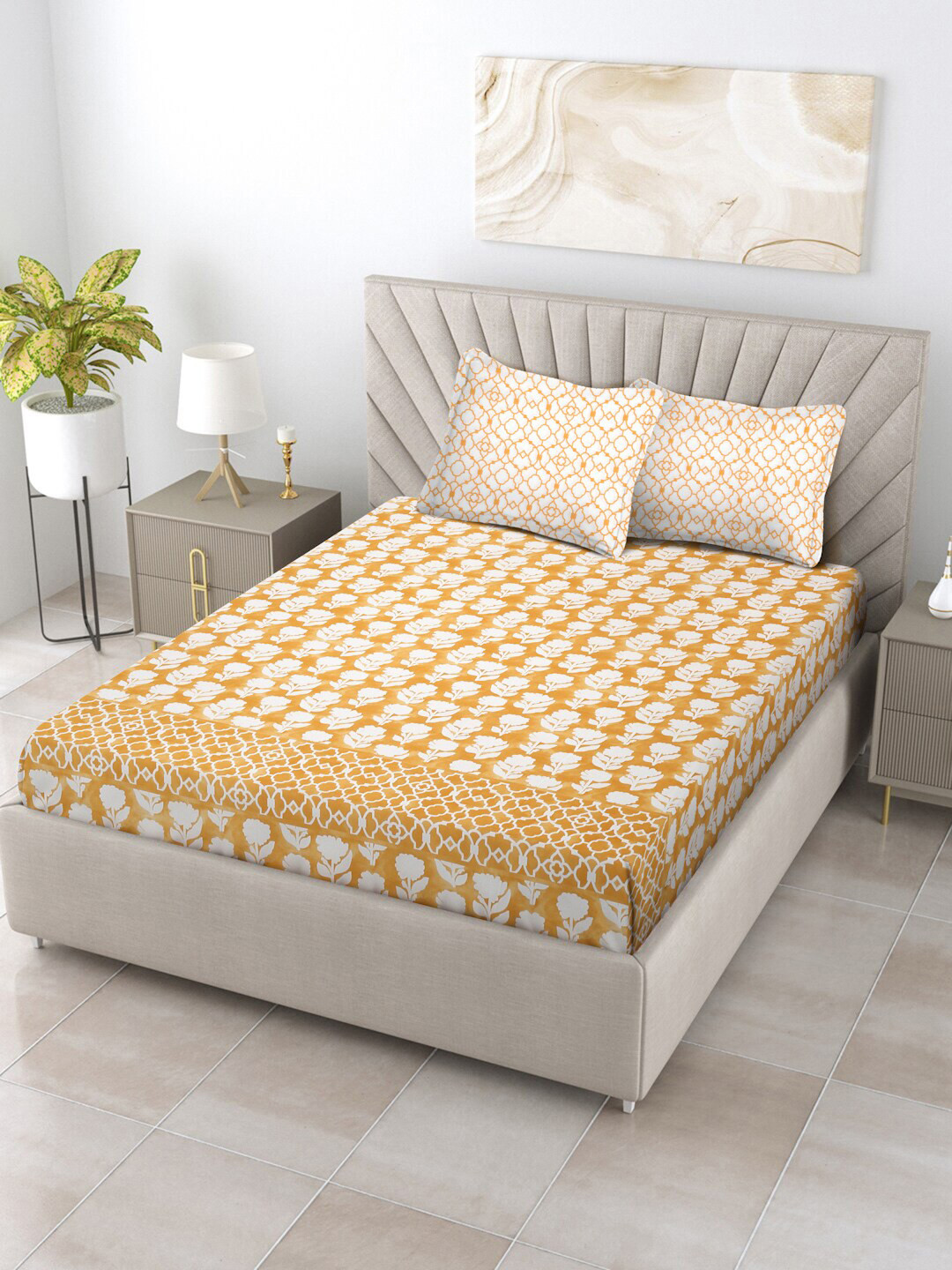 Ratan Cart Yellow Floral Pure Cotton 120 TC King Bedsheet with 2 Pillow Covers-104 x 104 inches