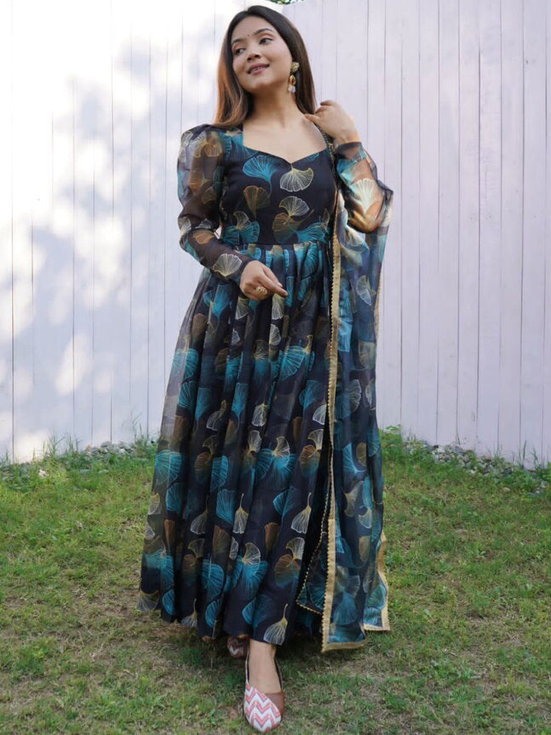 BLACK SCISSOR Floral Printed Gathered Detailed Organza Maxi Ethnic Dress With Dupatta