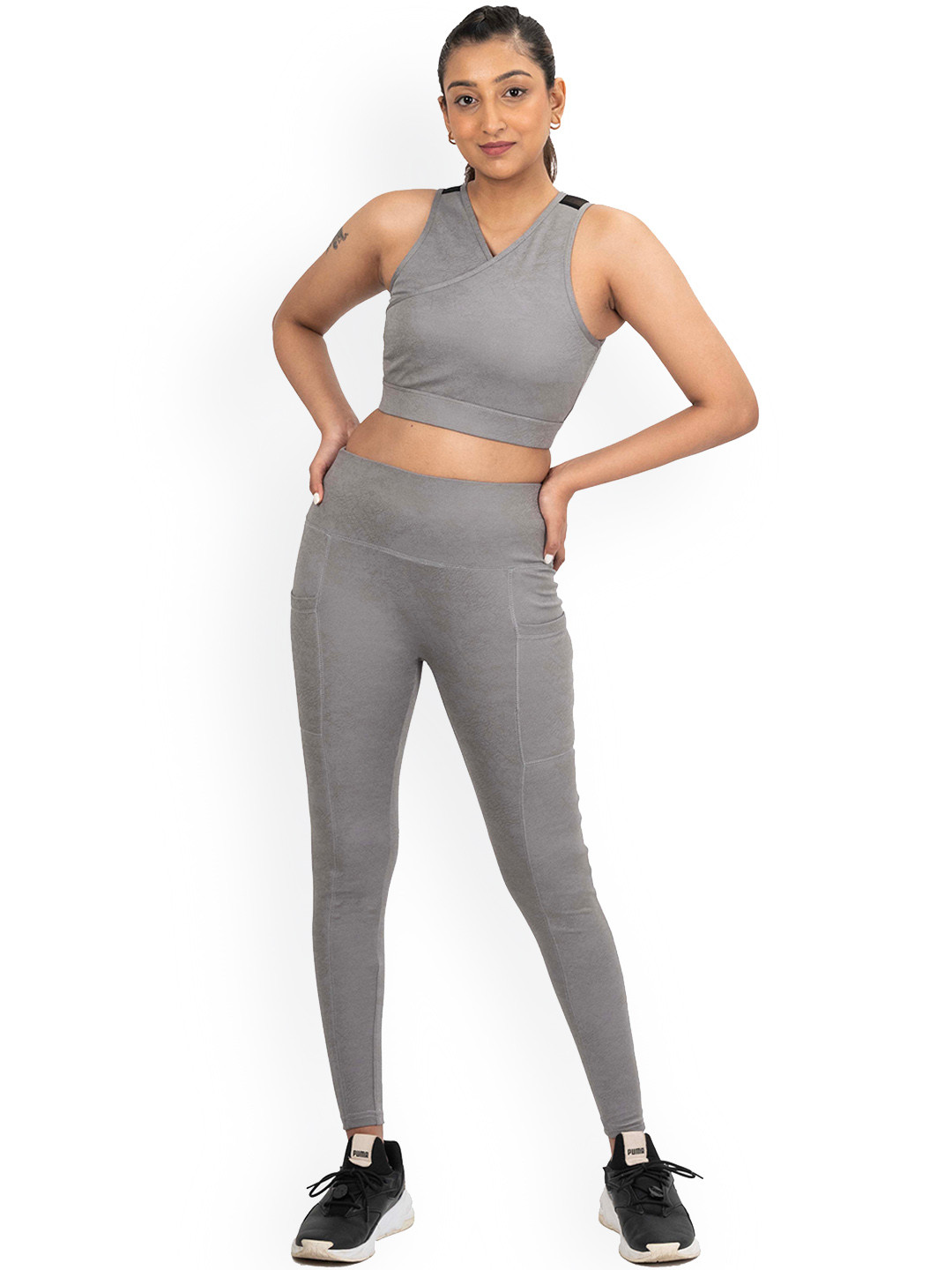 THEFITTHEORY Slim-Fit Antibacterial Ankle-Length Gym Tights